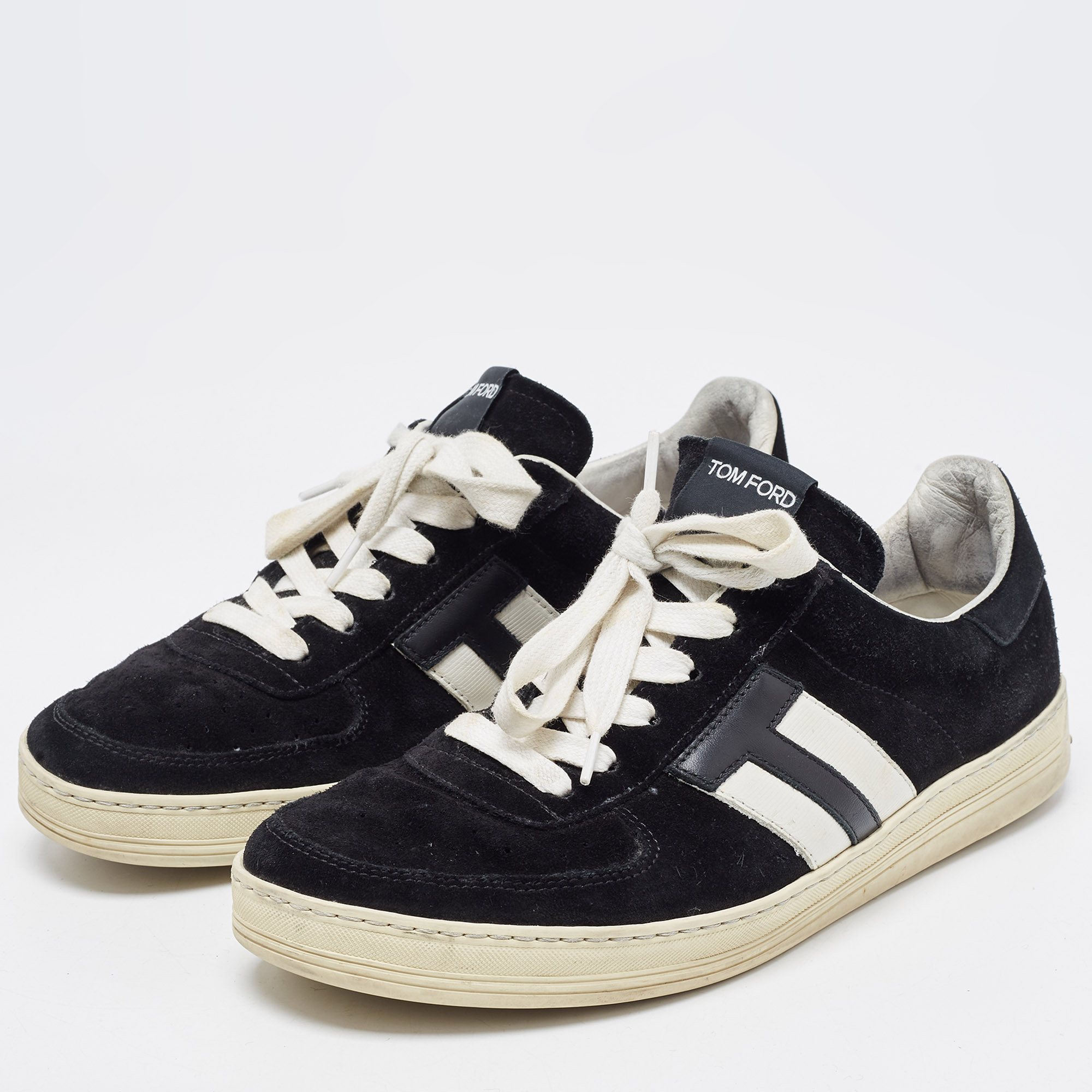 

Tom Ford Black Suede Radcliffe Low Top Sneakers Size