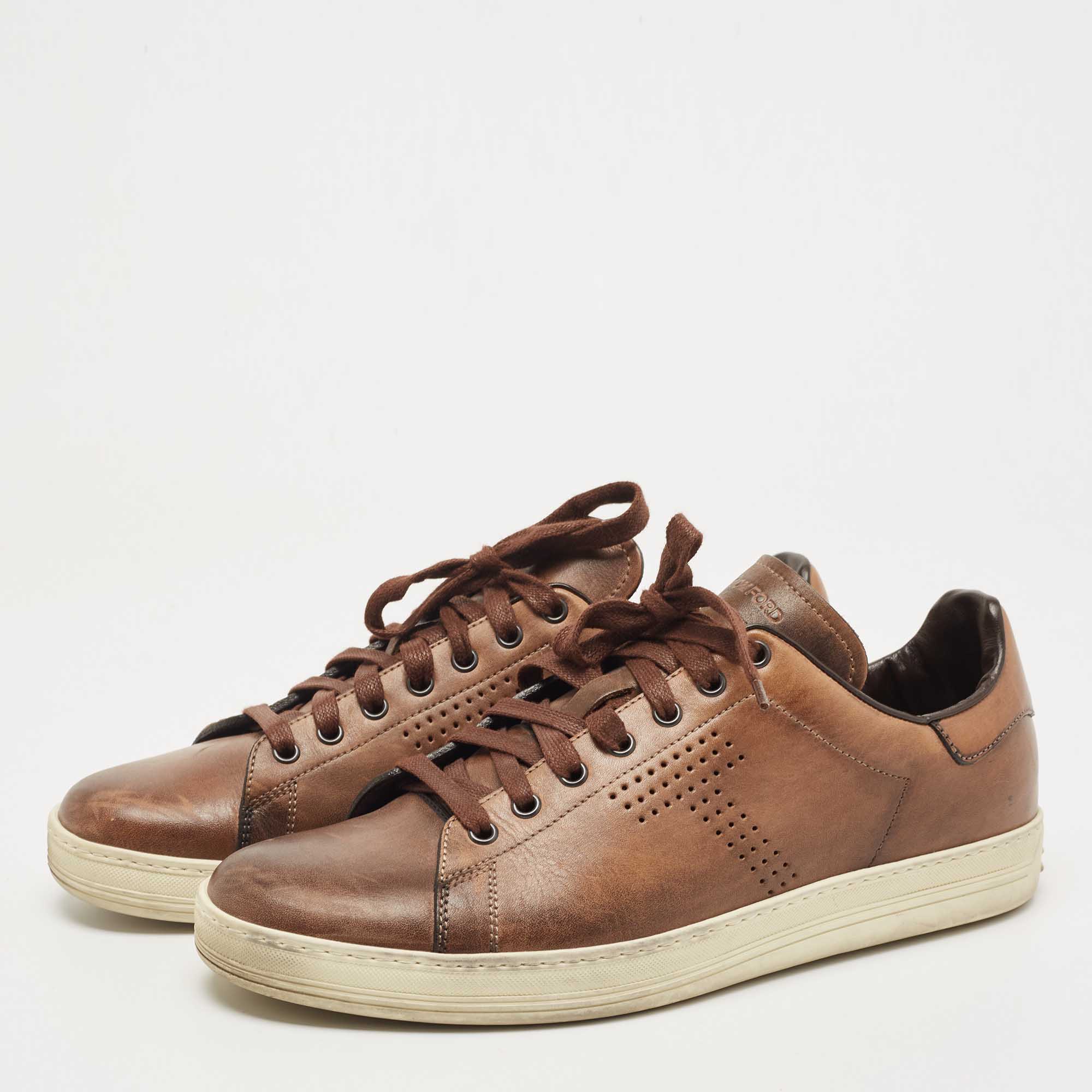 

Tom Ford Brown Leather Low Top Sneakers Size