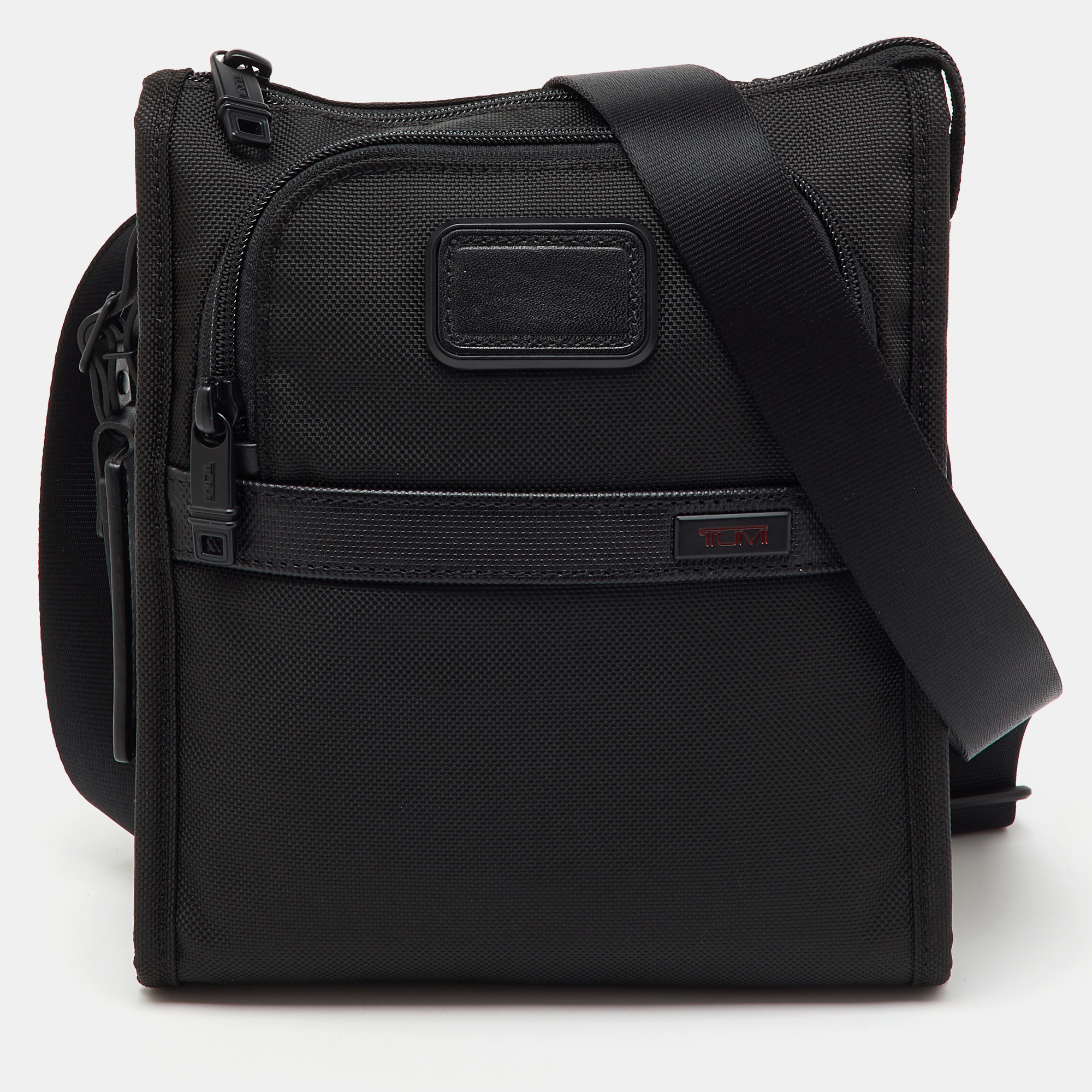

TUMI Black Ballistic Nylon Alpha 2 Small Pocket Messenger Bag