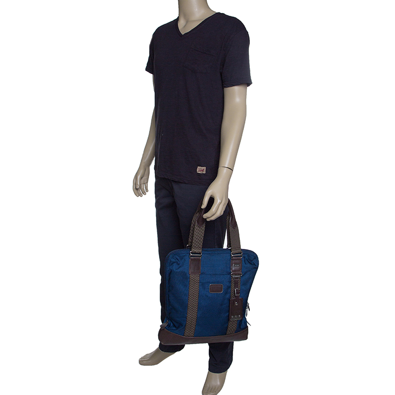 tumi men's tote bag