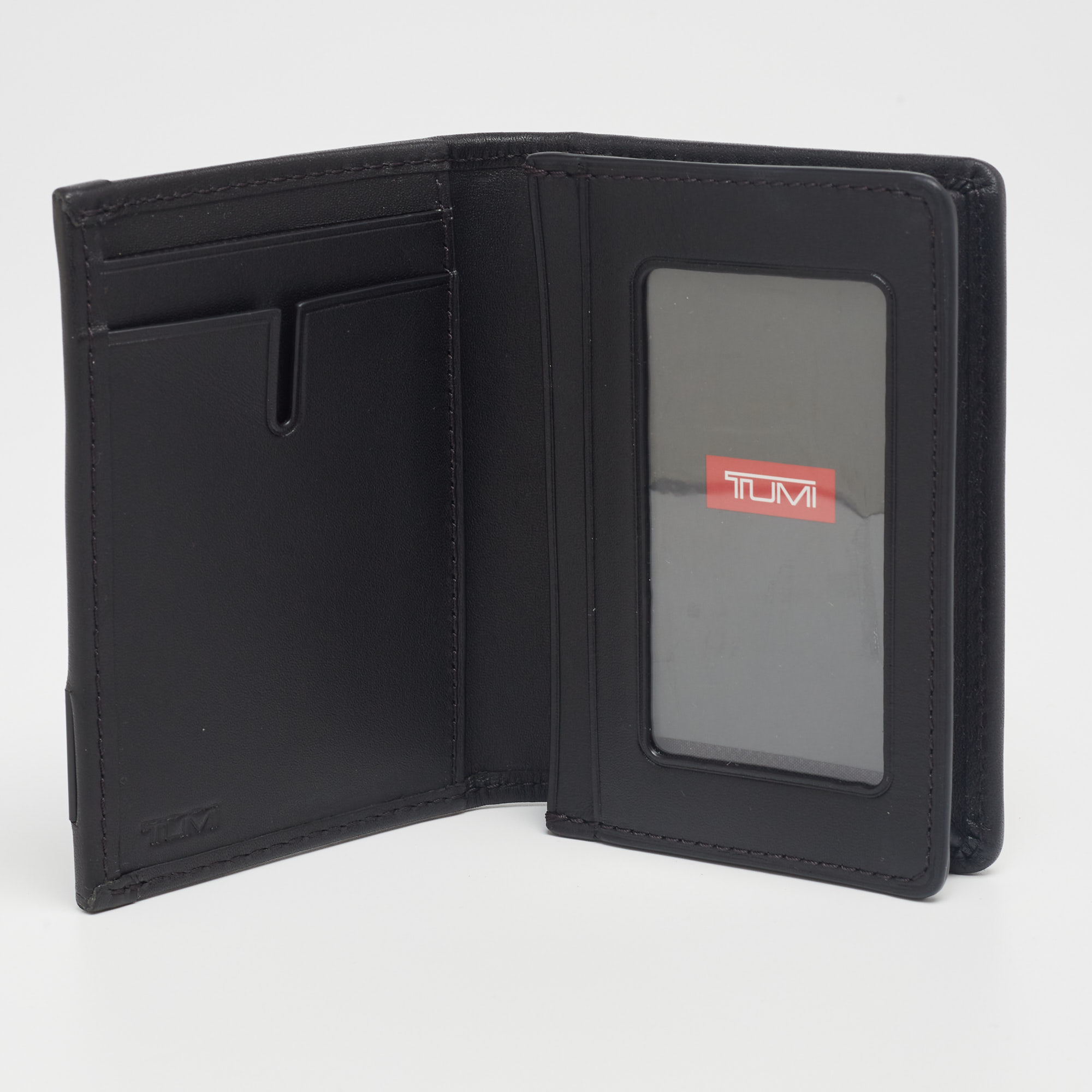 

Tumi Black Nylon and Leather Card Case