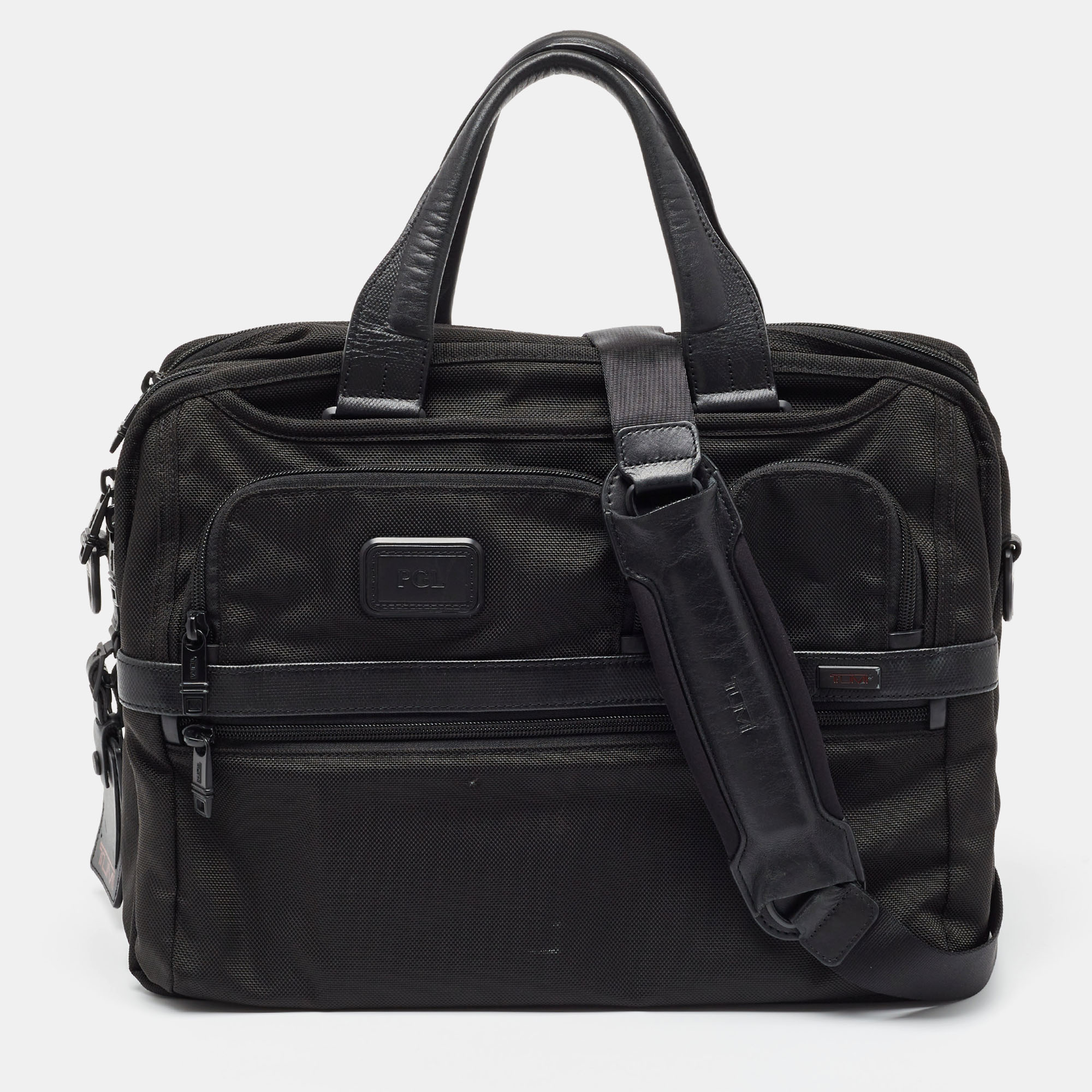 Click to view more detailed imagery on our partner's website Pre-owned Tumi Black Nylon Alpha Ii Expandable T-pass Laptop Bag