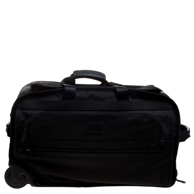 tumi carry on duffel