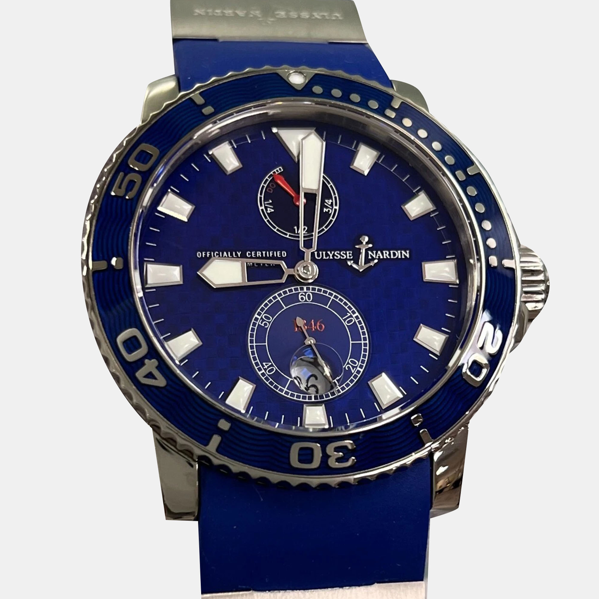 

Ulysse Nardin Marine Diver 260-32-3A Automatic Blue 18K White Gold Men's Wristwatch 43 mm