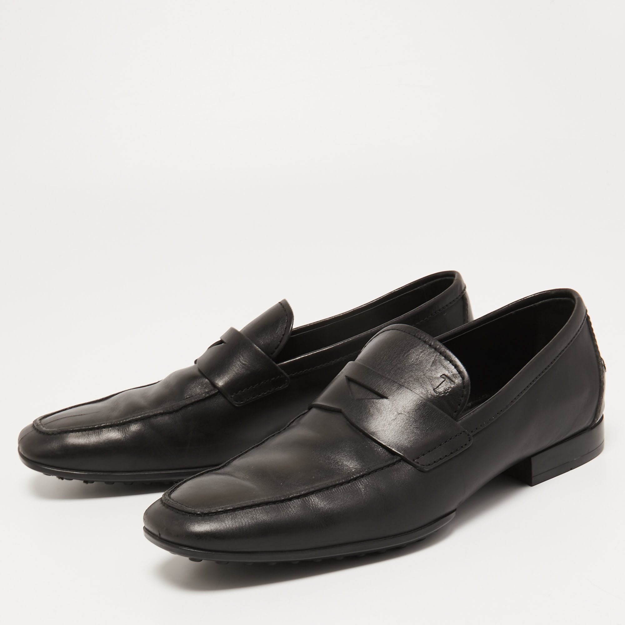 

Tod's Black Leather Penny Slip On Loafers Size