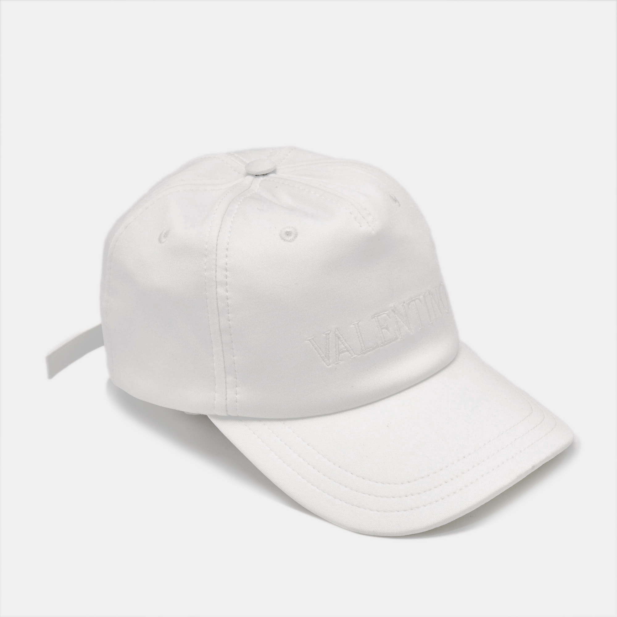 

Valentino White Logo Embroidered Cotton Baseball Cap 54