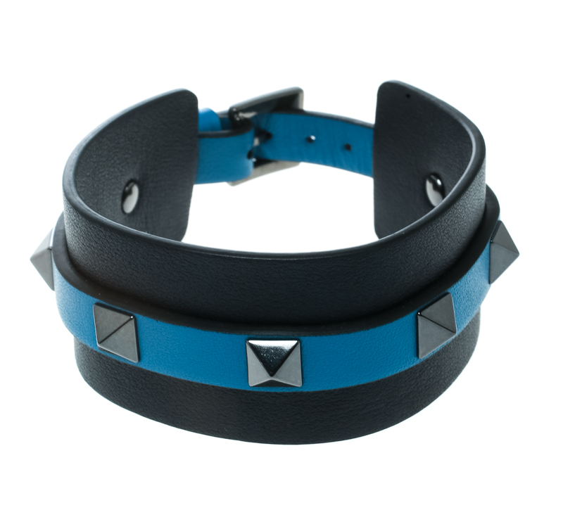 Pre Owned Valentino Large Rockstud Bi Color Blue Leather Gunmetal Tone Cuff Bracelet 