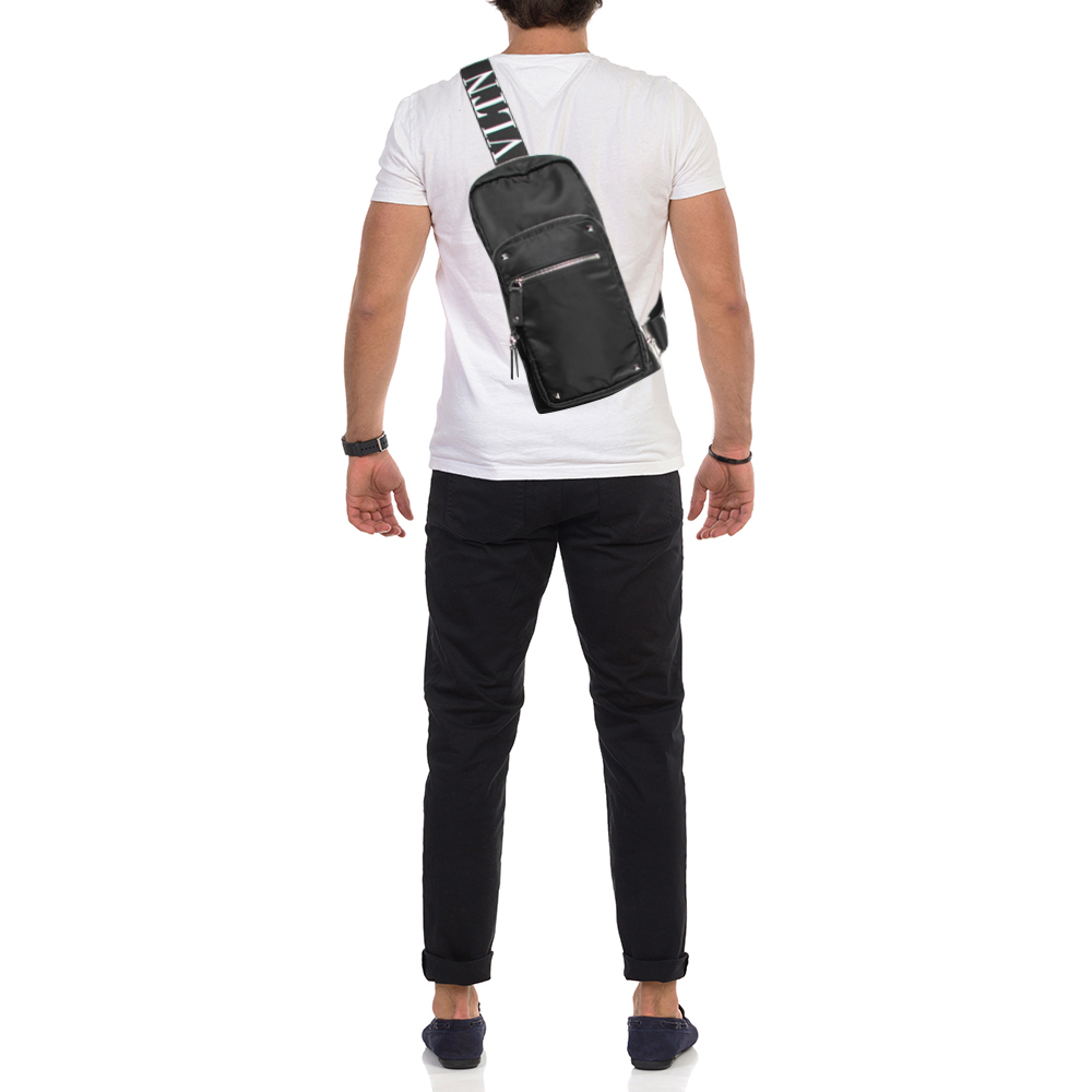 

Valentino Black Nylon Rockstud VLTN Crossbody Bag
