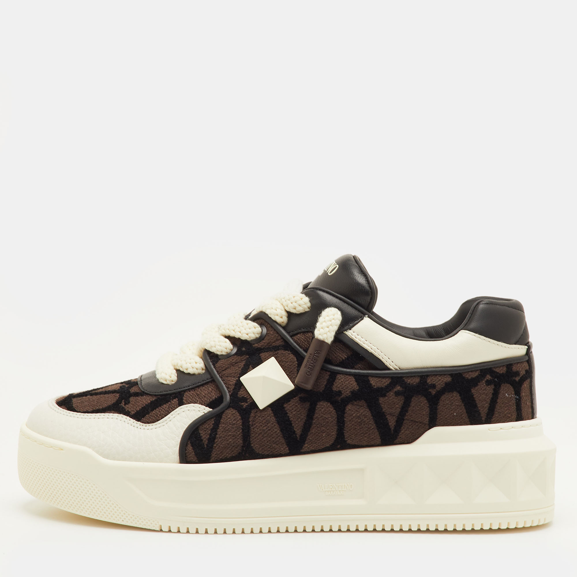 

Valentino One Stud XL Size  Dark Brown/White Toile Iconographe Jacquard and Leather Sneakers