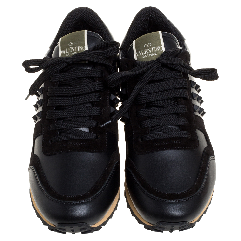 

Valentino Black Leather And Suede Rockstud Runner Sneakers Size