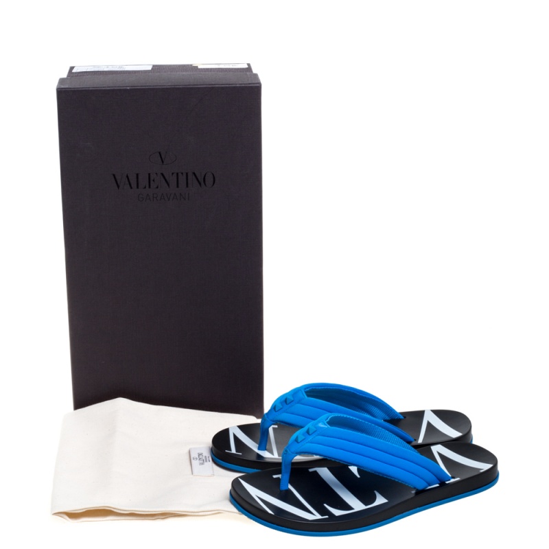 

Valentino Blue Fabric and Leather Flat Flip Flops Size