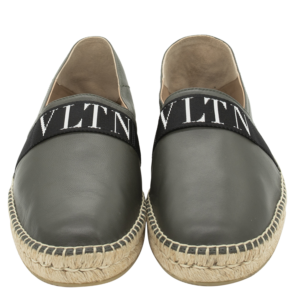 

Valentino Olive Green Leather VLTN Espadrilles Size