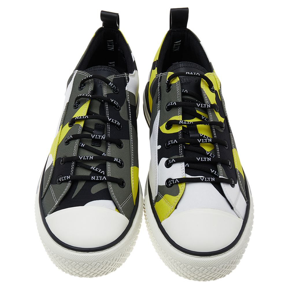 

Valentino Multicolor Canvas And Rubber Giggies Cap Toe Low Top Sneakers Size