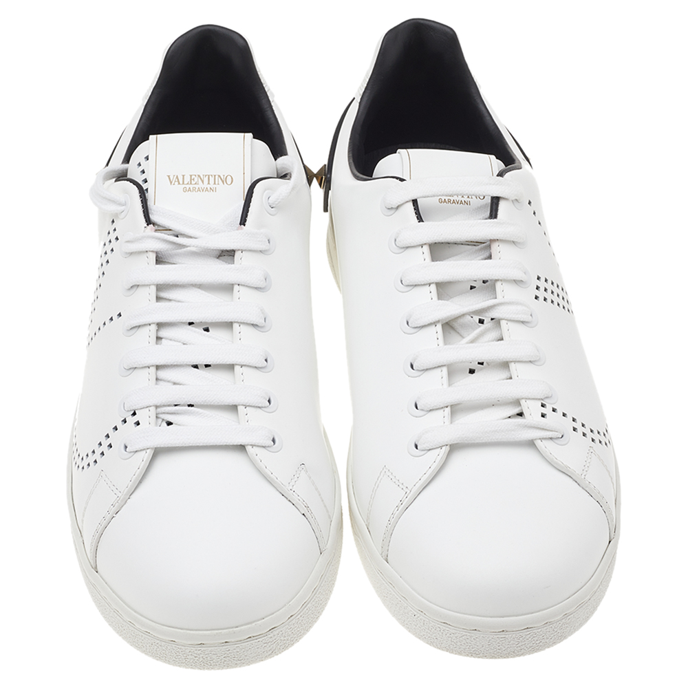 

Valentino White/Black Leather Backnet Low Top Sneakers Size