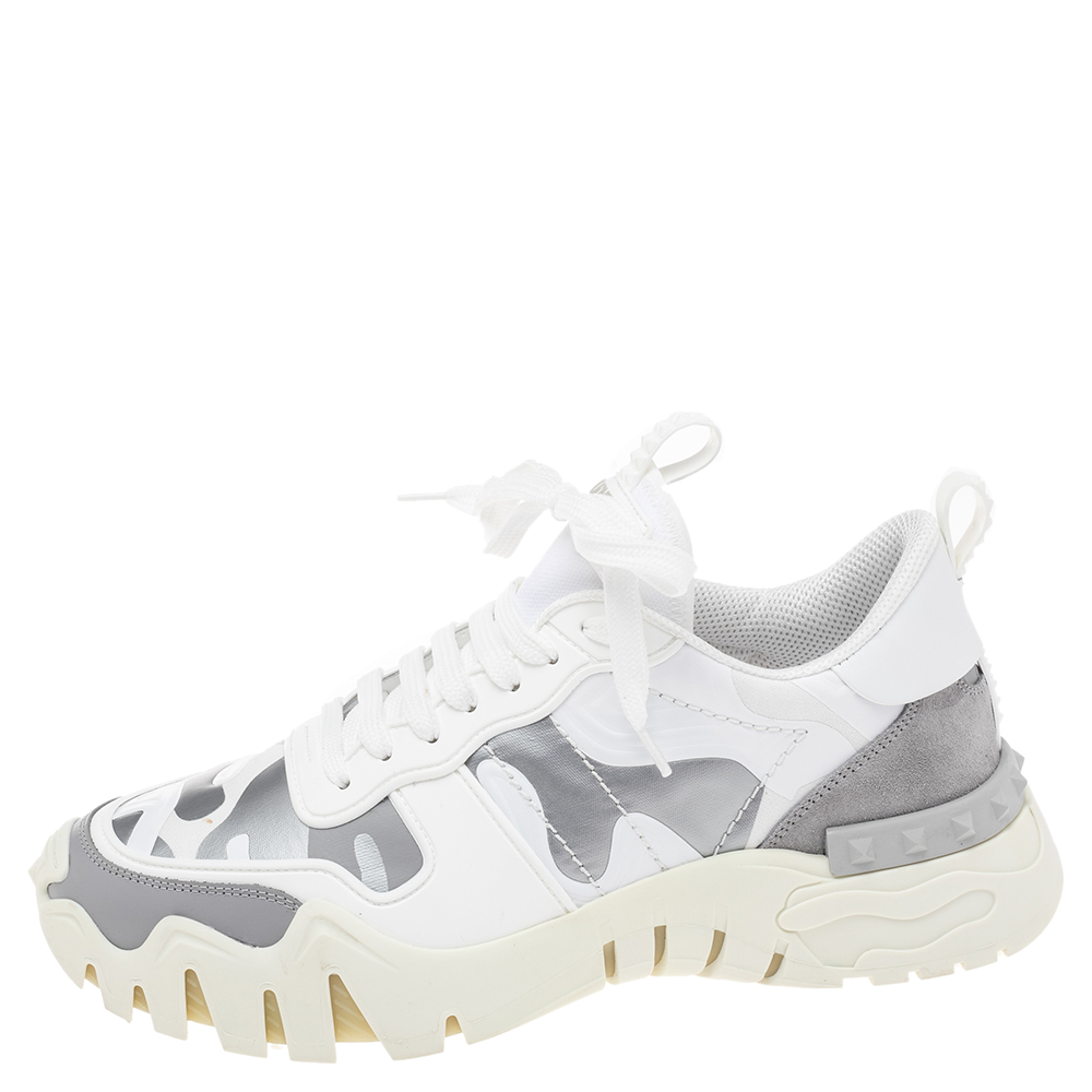 

Valentino White/Grey Camouflage Print Canvas And Leather Rockrunner Low Top Sneakers Size