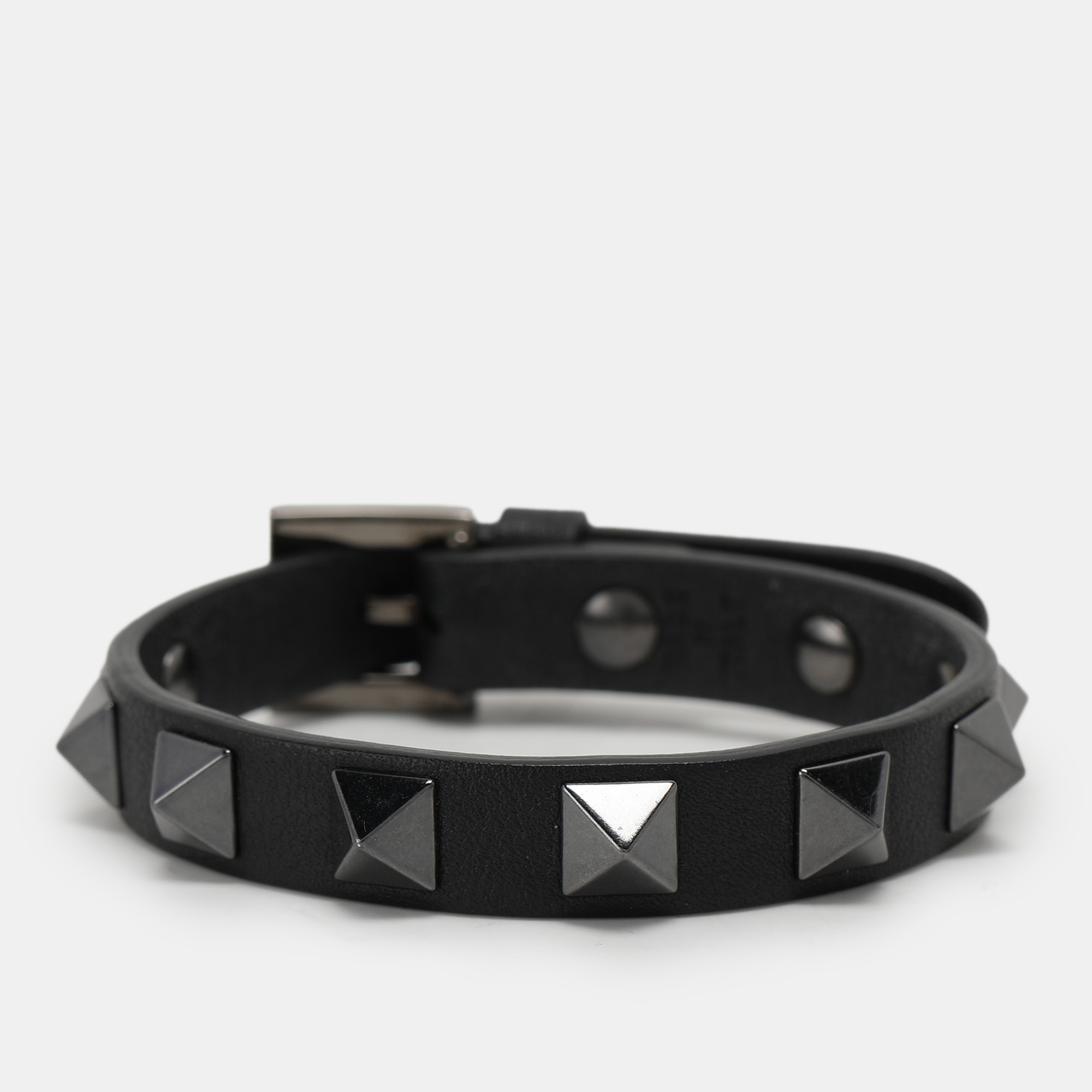 Pre-owned Valentino Garavani Black Leather Rockstud Bracelet