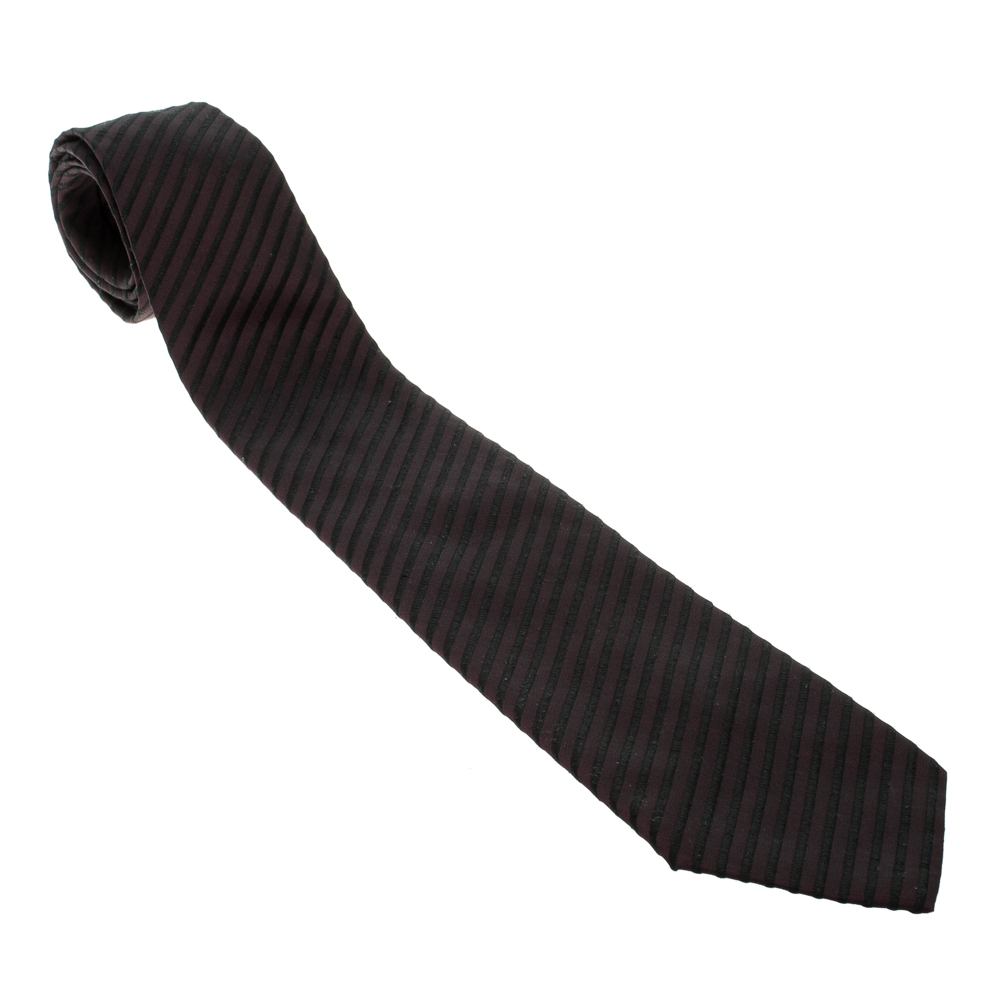 Pre Owned ربطة عنق فالنتينو حرير عنابي وأسود مطرزة نمط مخطط