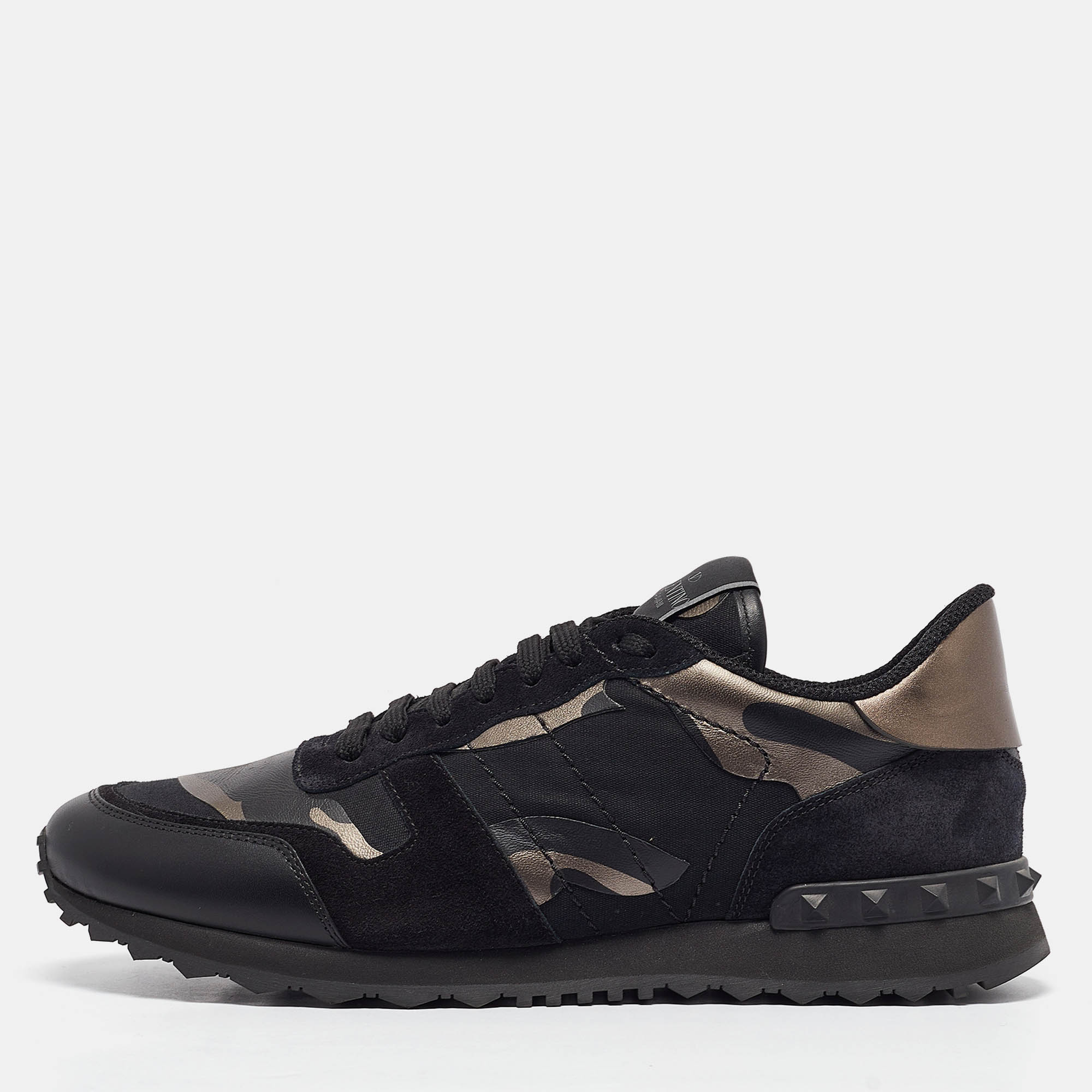 

Valentino Black/Metallic Leather and Suede Rockrunner Lace Up Sneakers Size