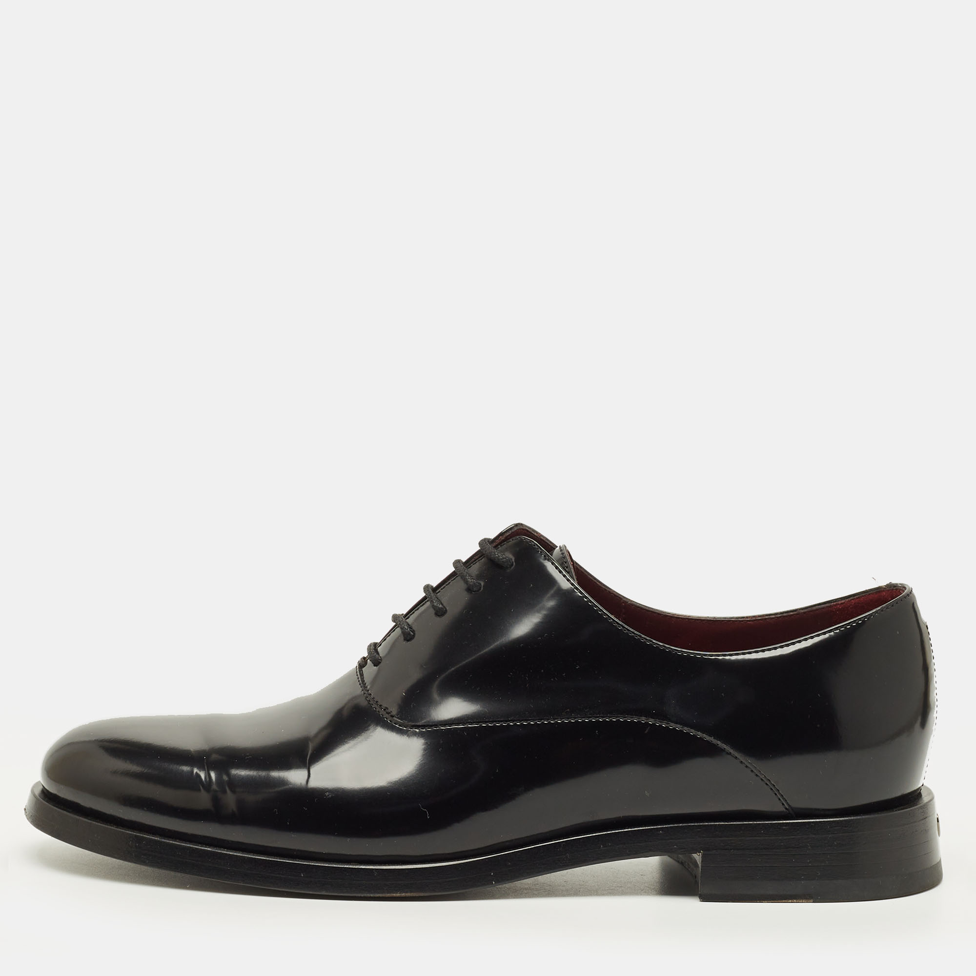 

Valentino Size  Black Leather Lace Up Derby