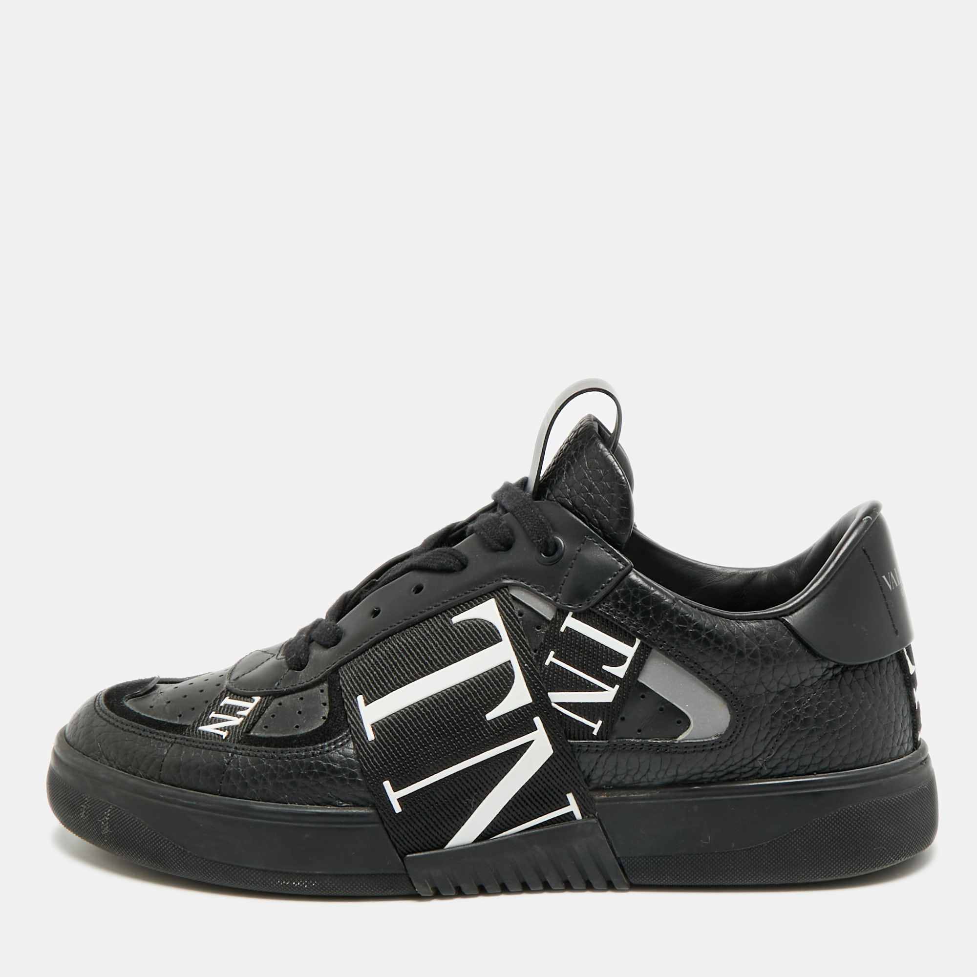

Valentino VL7N Size  Black Leather Lace Up Sneakers