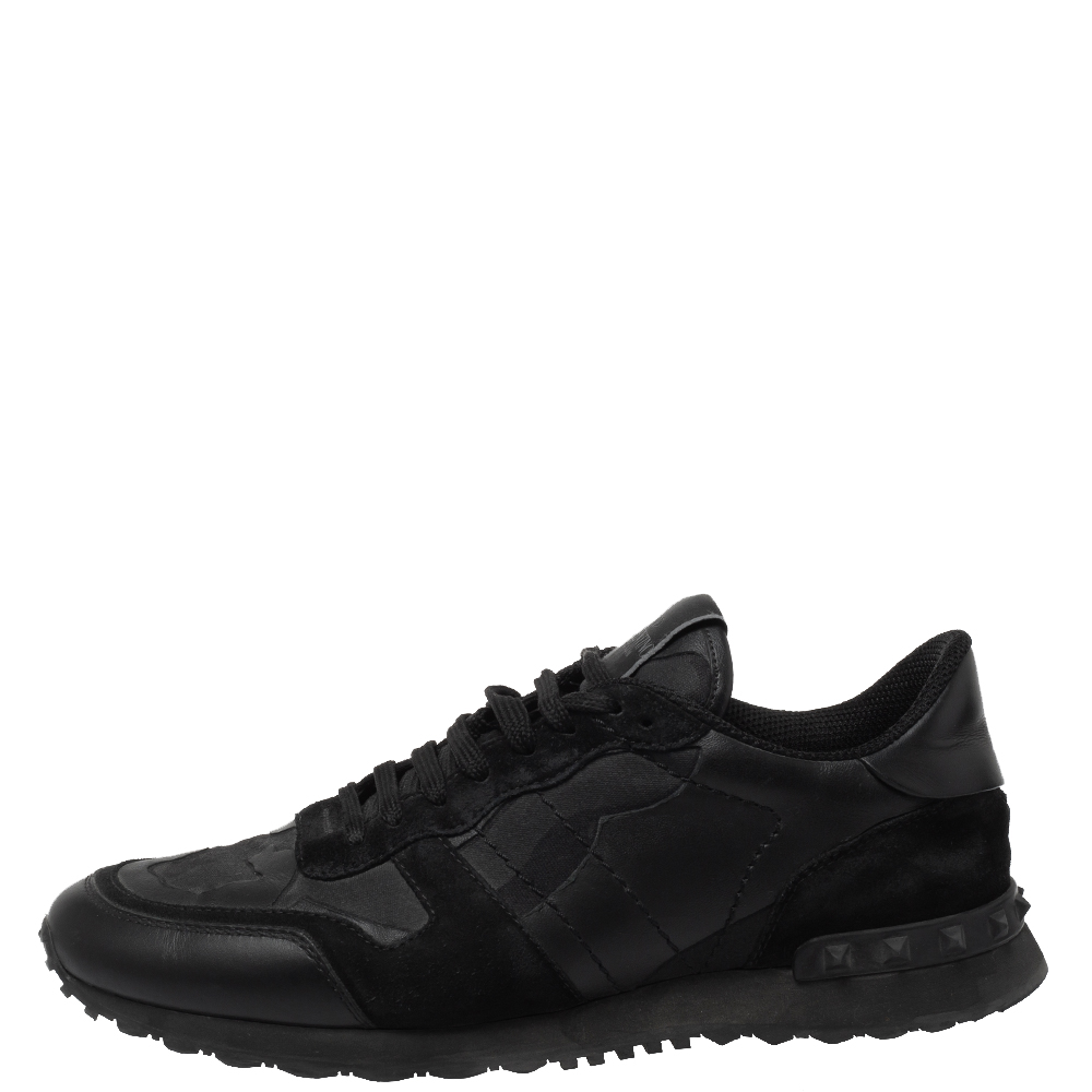 

Valentino Black Leather And Suede RockRunner Low Top Sneakers Size