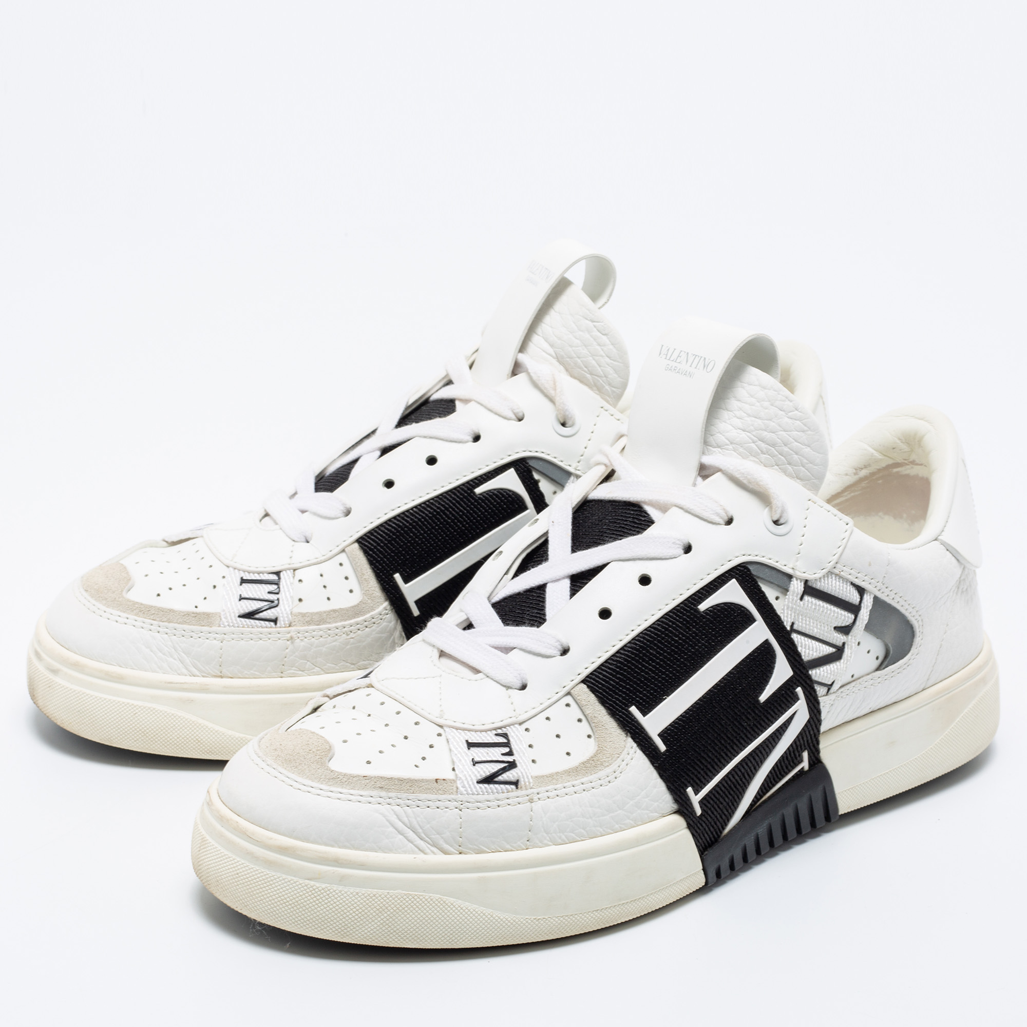 

Valentino White/Black Leather And Suede VL7N Sneakers Size