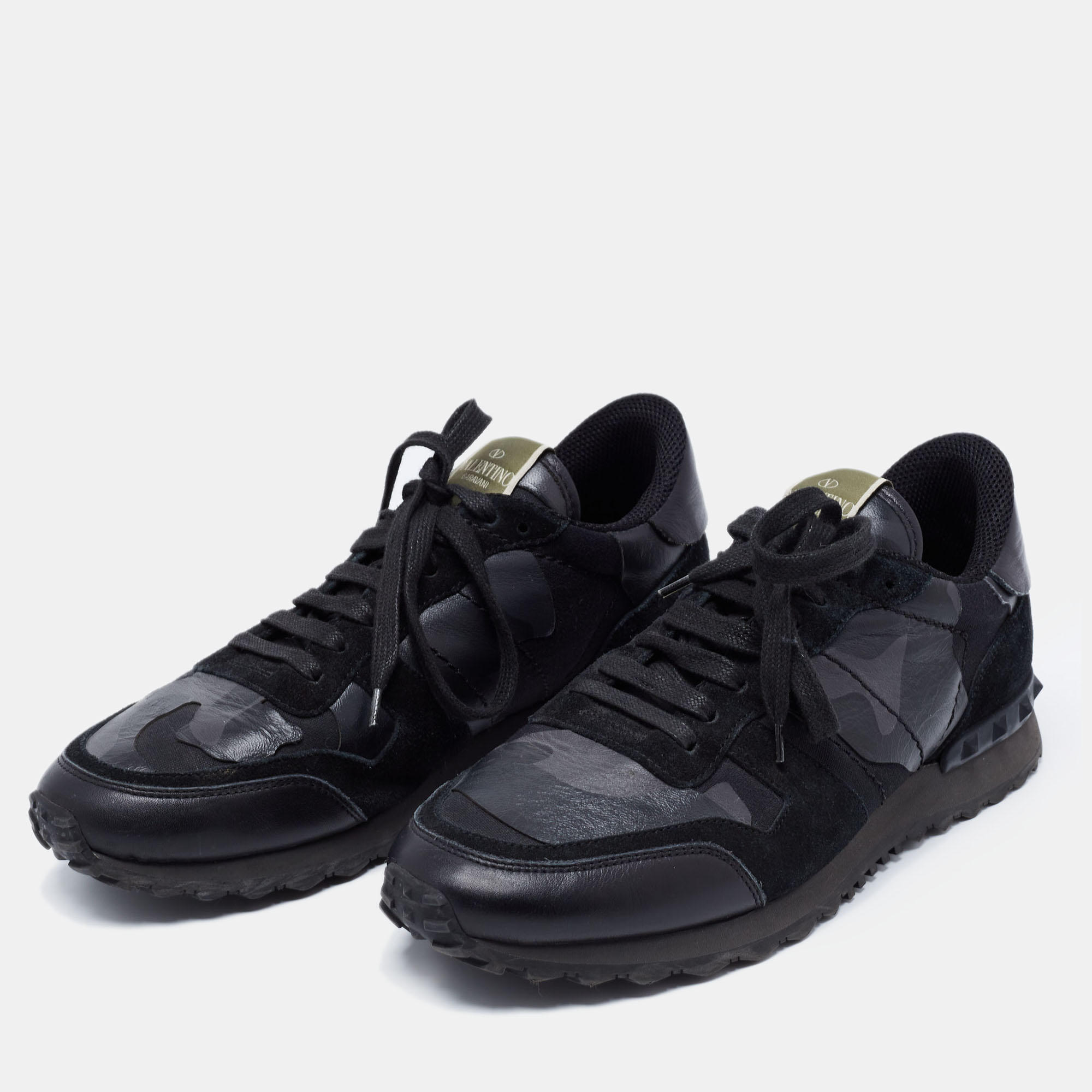 

Valentino Black Camouflage Print Leather, Canvas and Suede Rockrunner Low-Top Sneakers Size