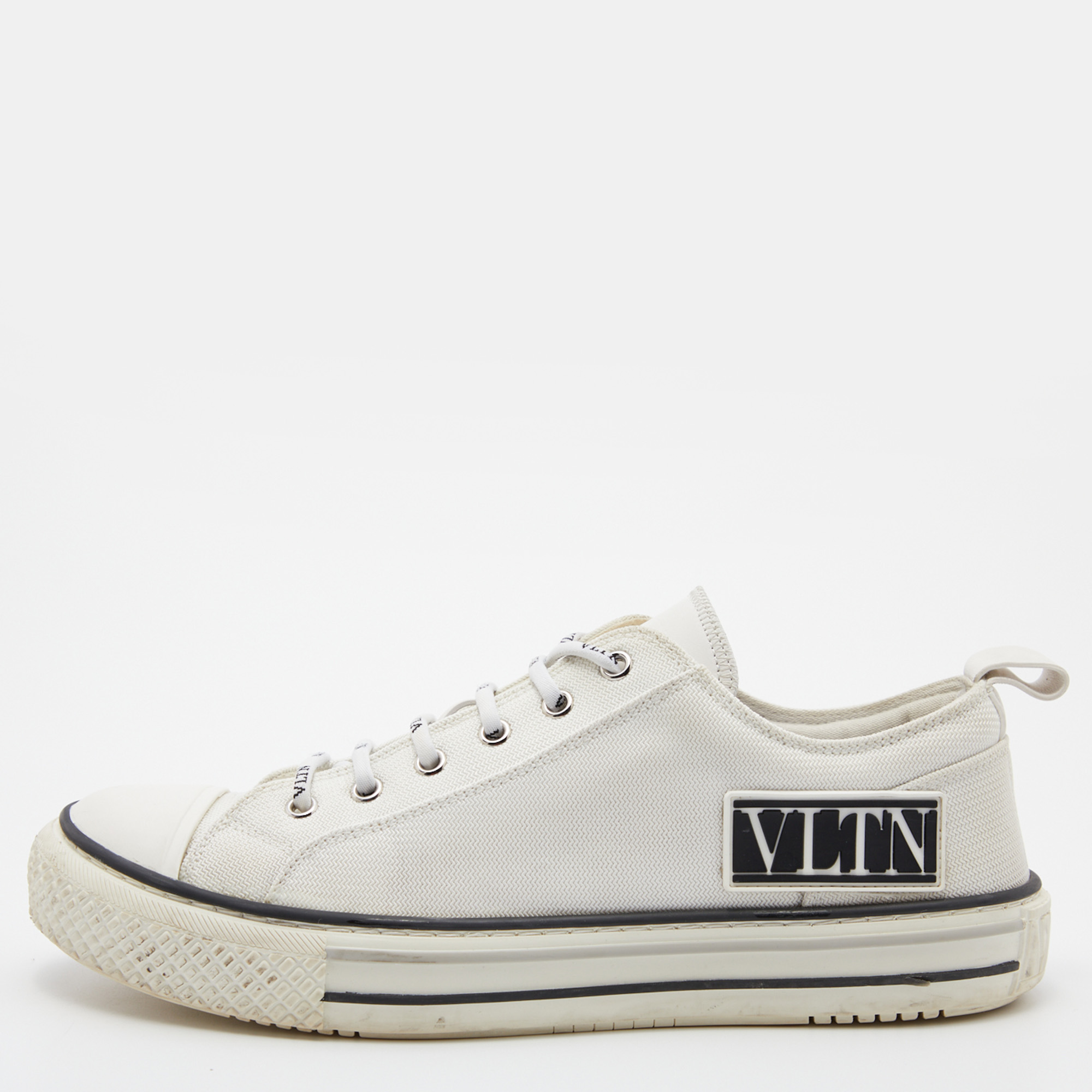 Pre Owned Valentino White Mesh and Rubber Low Top Giggies Sneakers Size 41