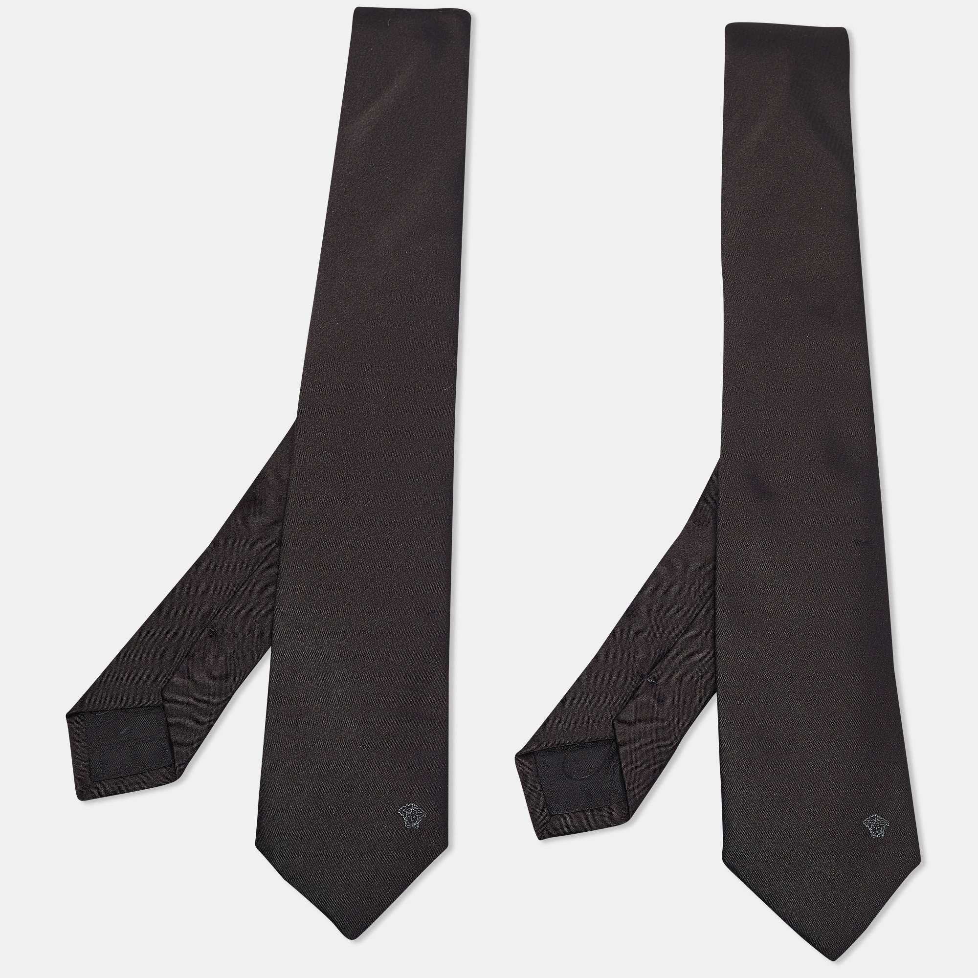 

Versace Black Medusa Embroidered Silk 2-Pack Ties