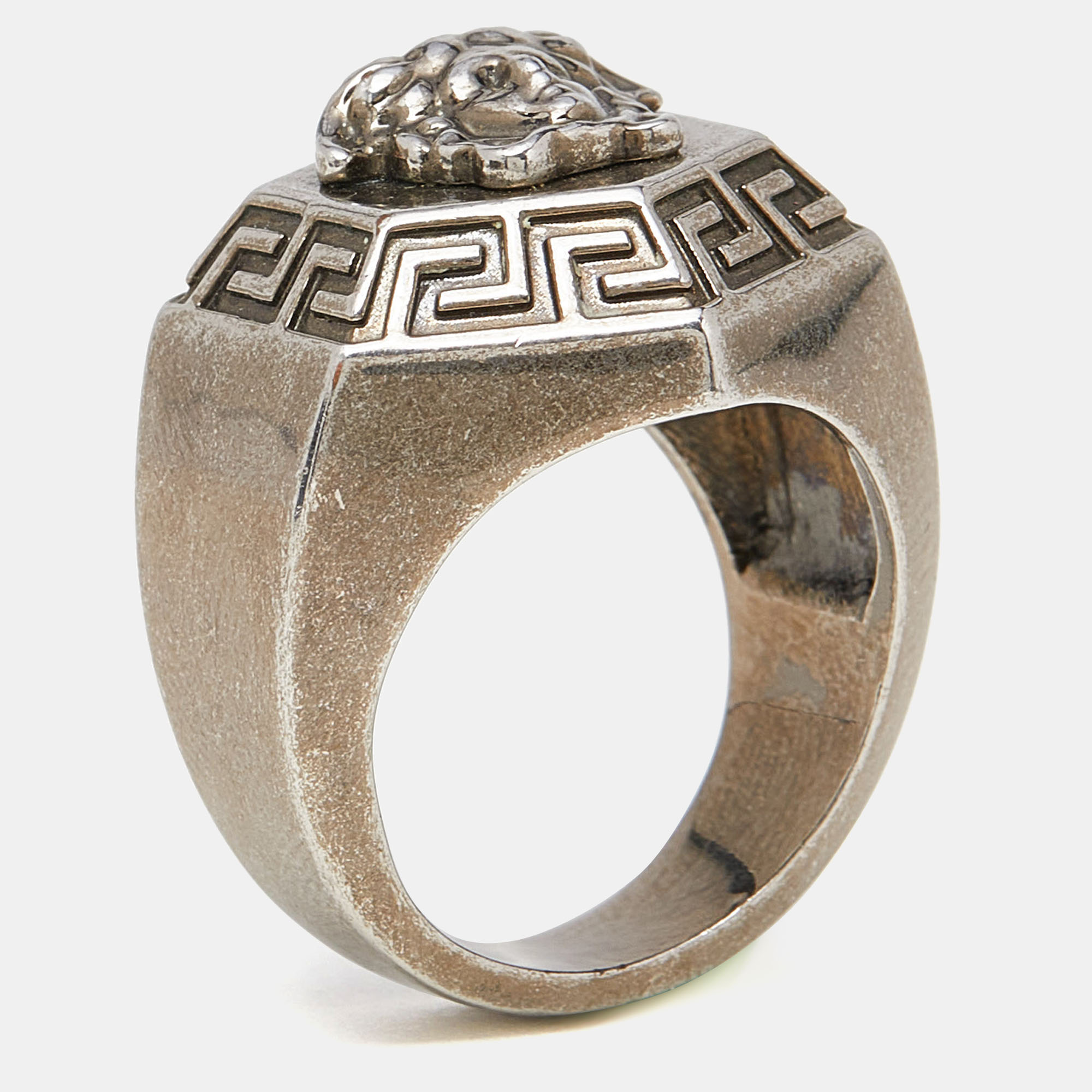 Pre-owned Versace Gunmetal Tone Medusa Ring Size Eu 63