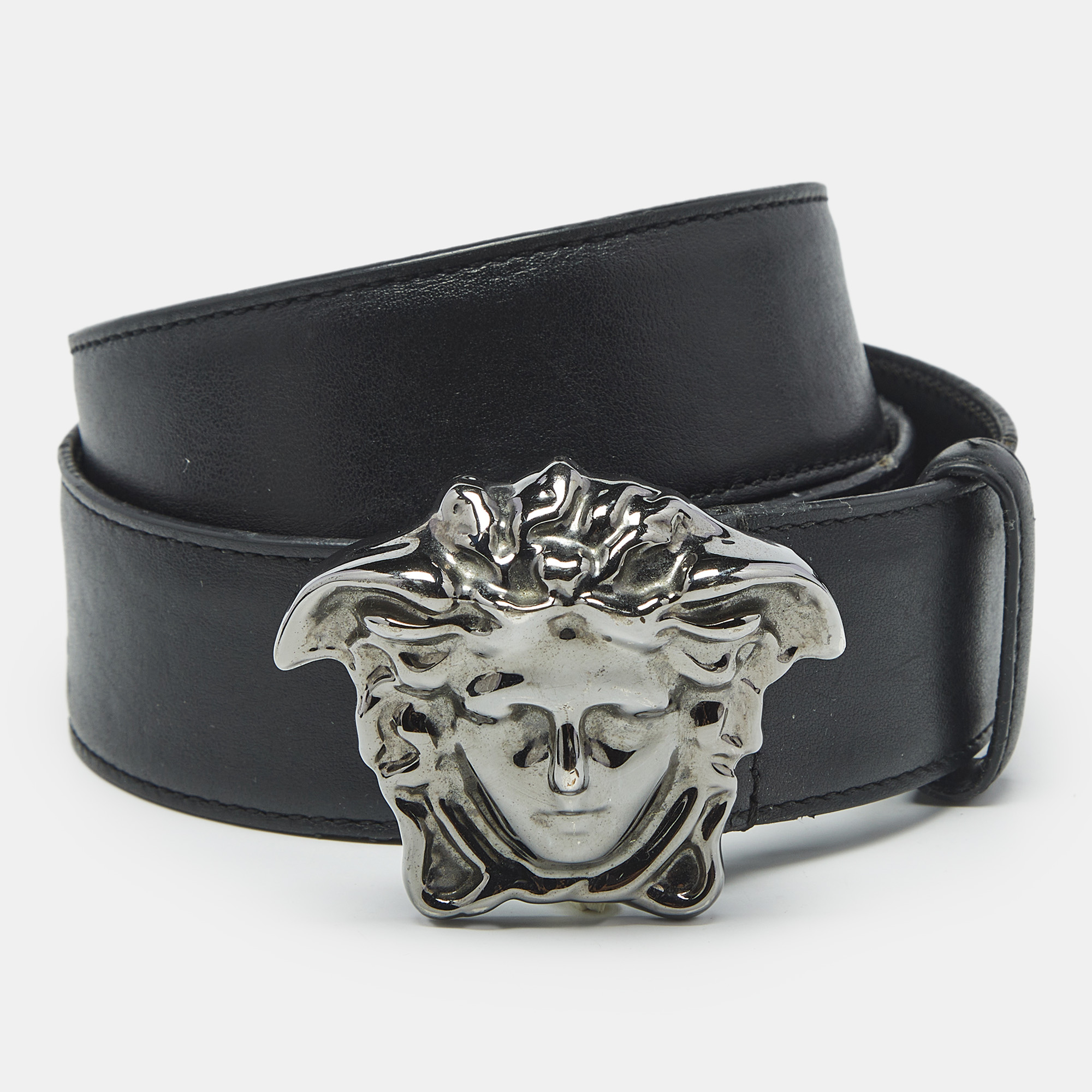 

Versace Black Leather La Medusa Buckle Belt