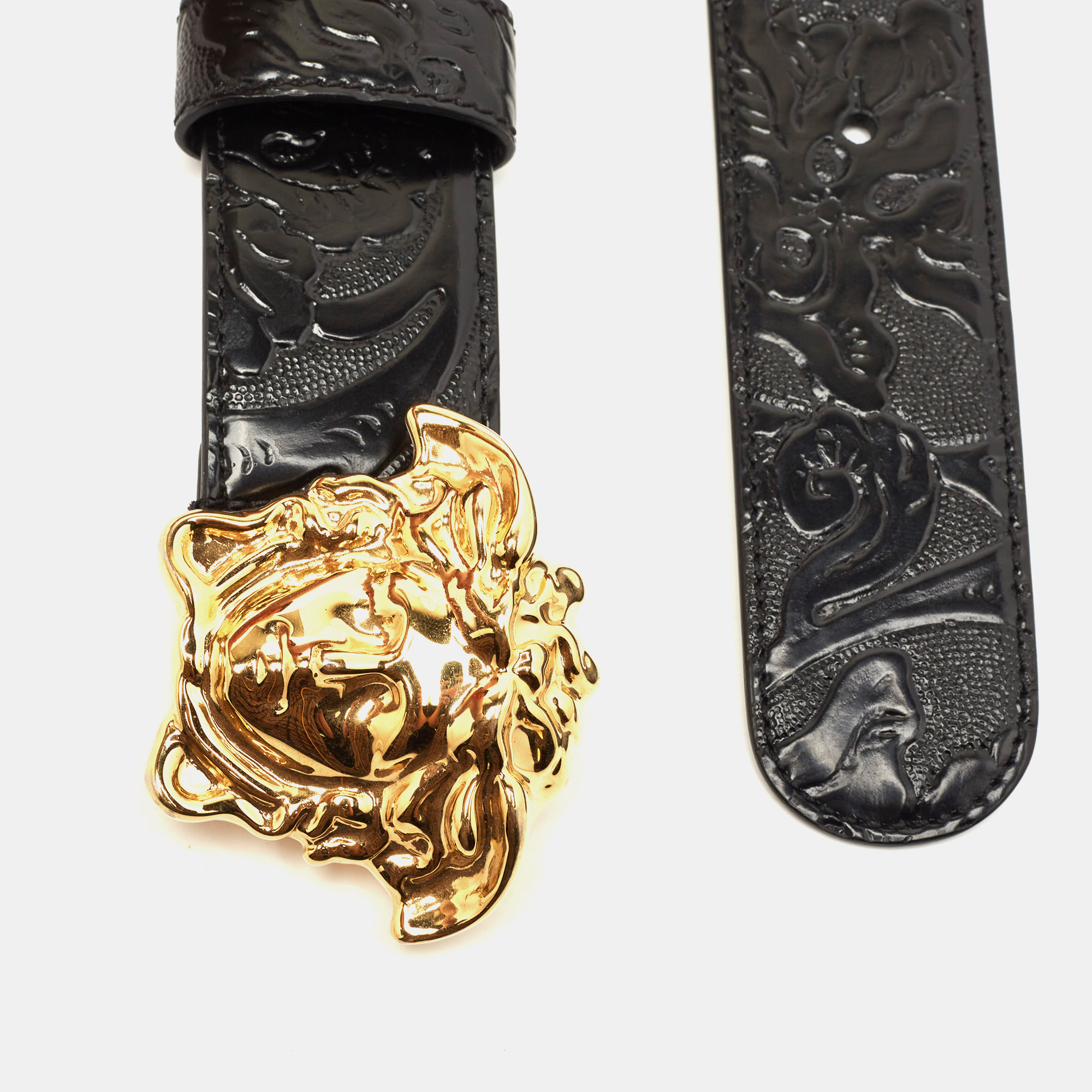 

Versace Black Barocco Embossed Leather Medusa Buckle Belt