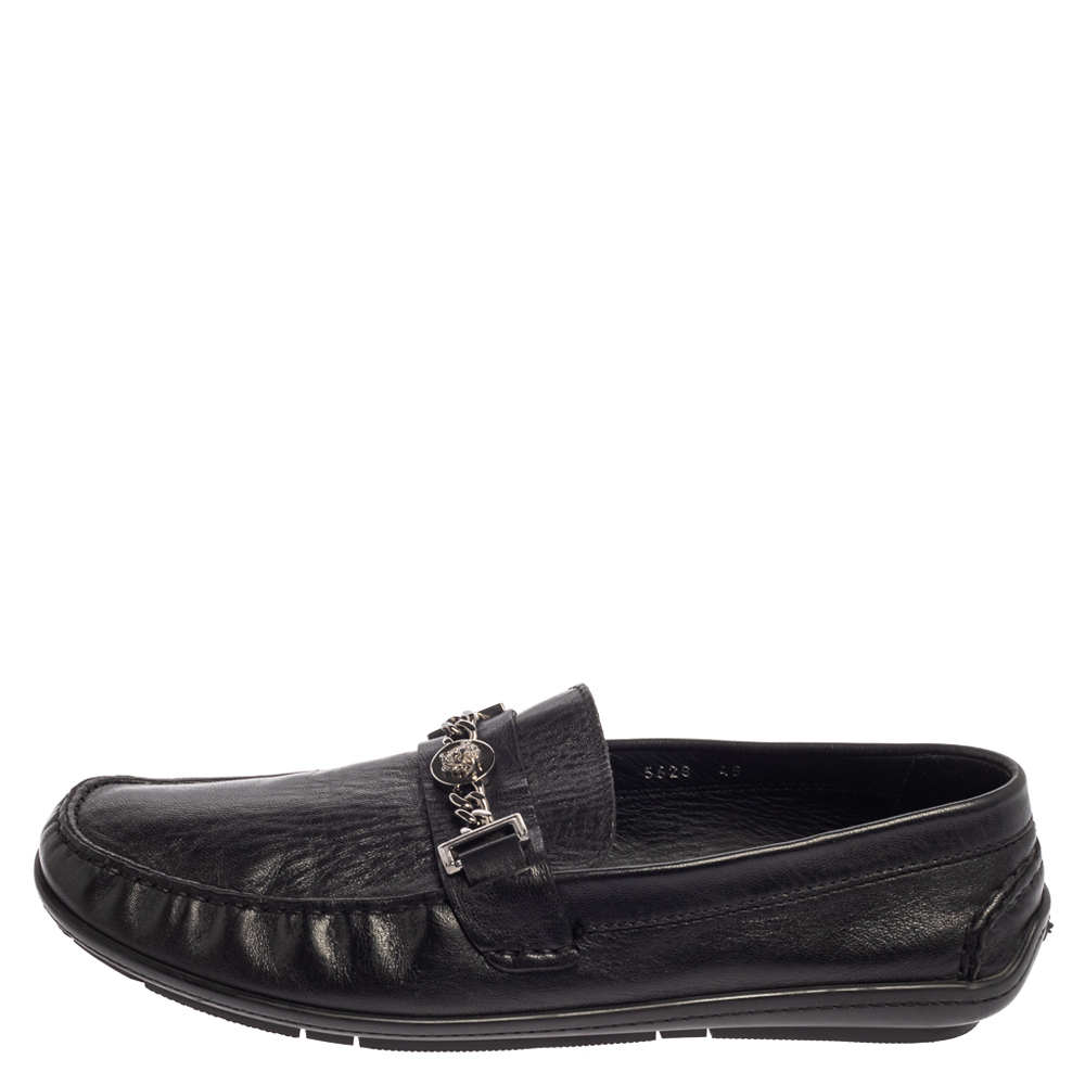 

Versace Black Leather Medusa Icon Chain Detail Loafers Size