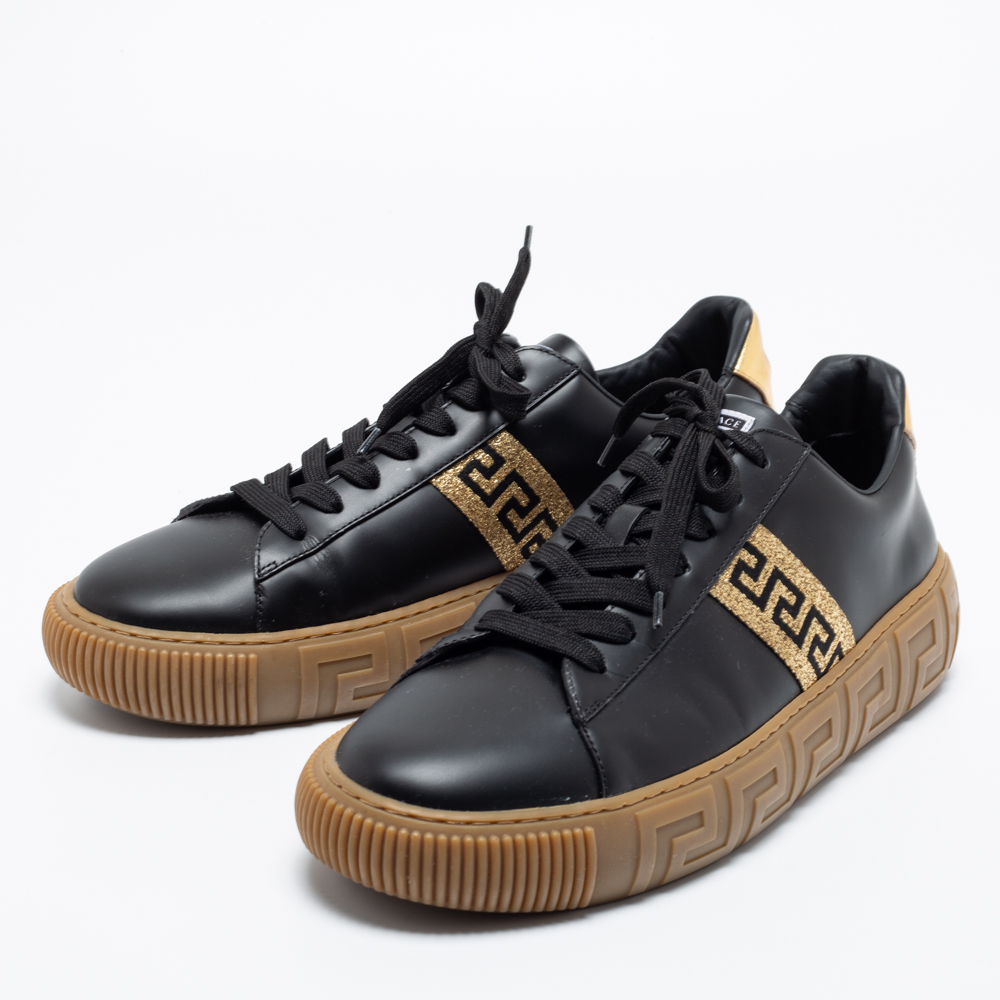 

Versace Black/Gold Leather Greca Low Top Sneakers Size