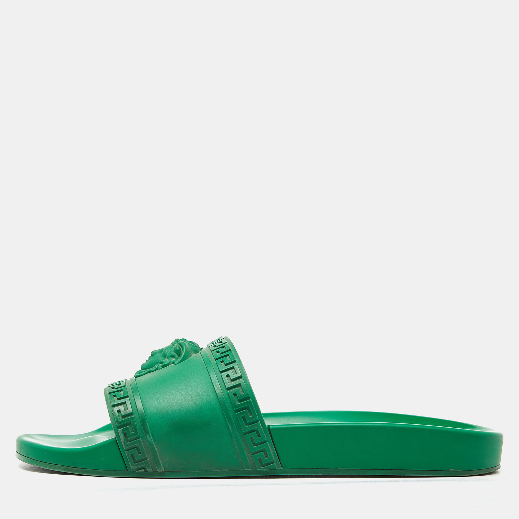 Pre-owned Versace Green Rubber Flat Slides Size 42