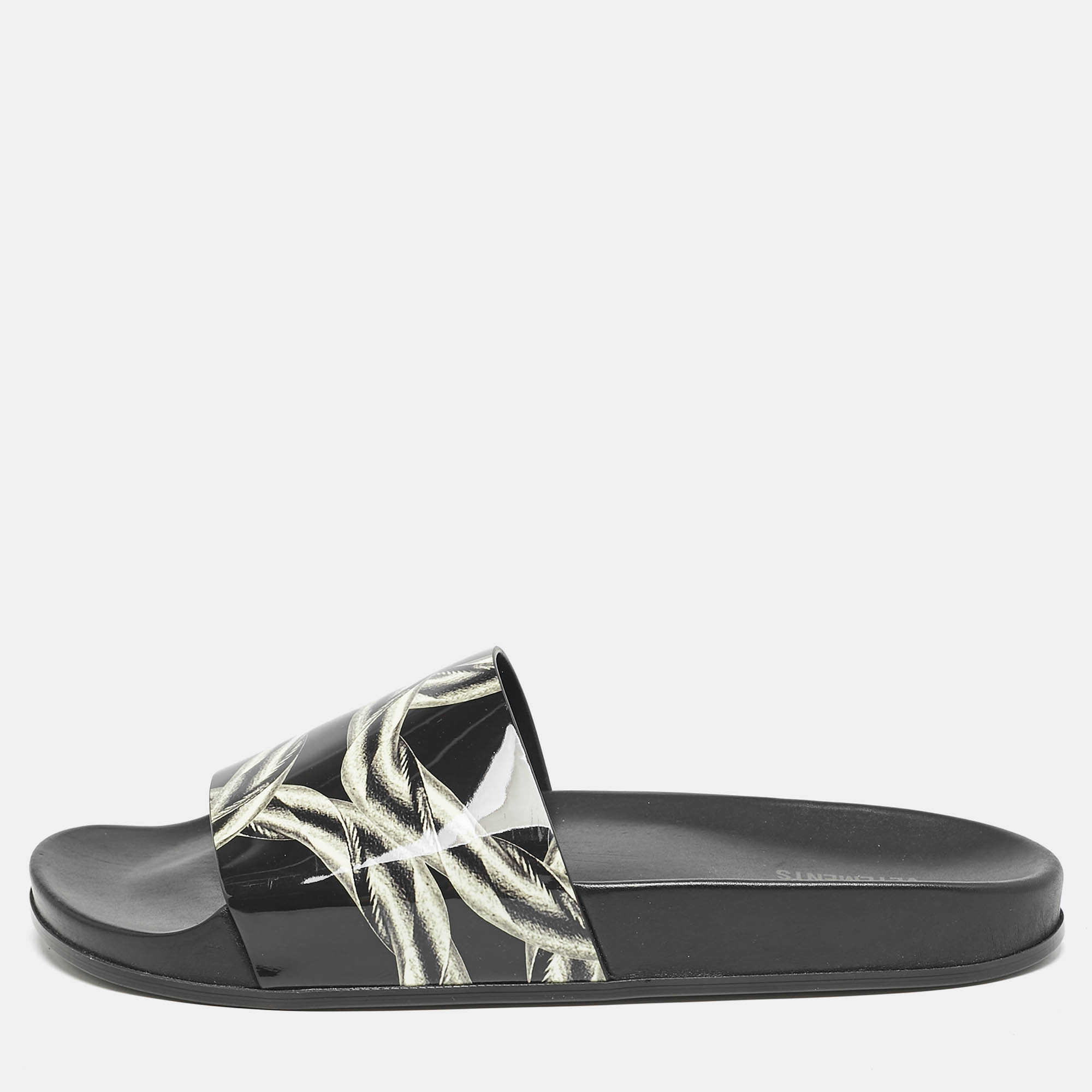 

Vetements Black/Silver Chain Print Patent Leather Pool Slides Size