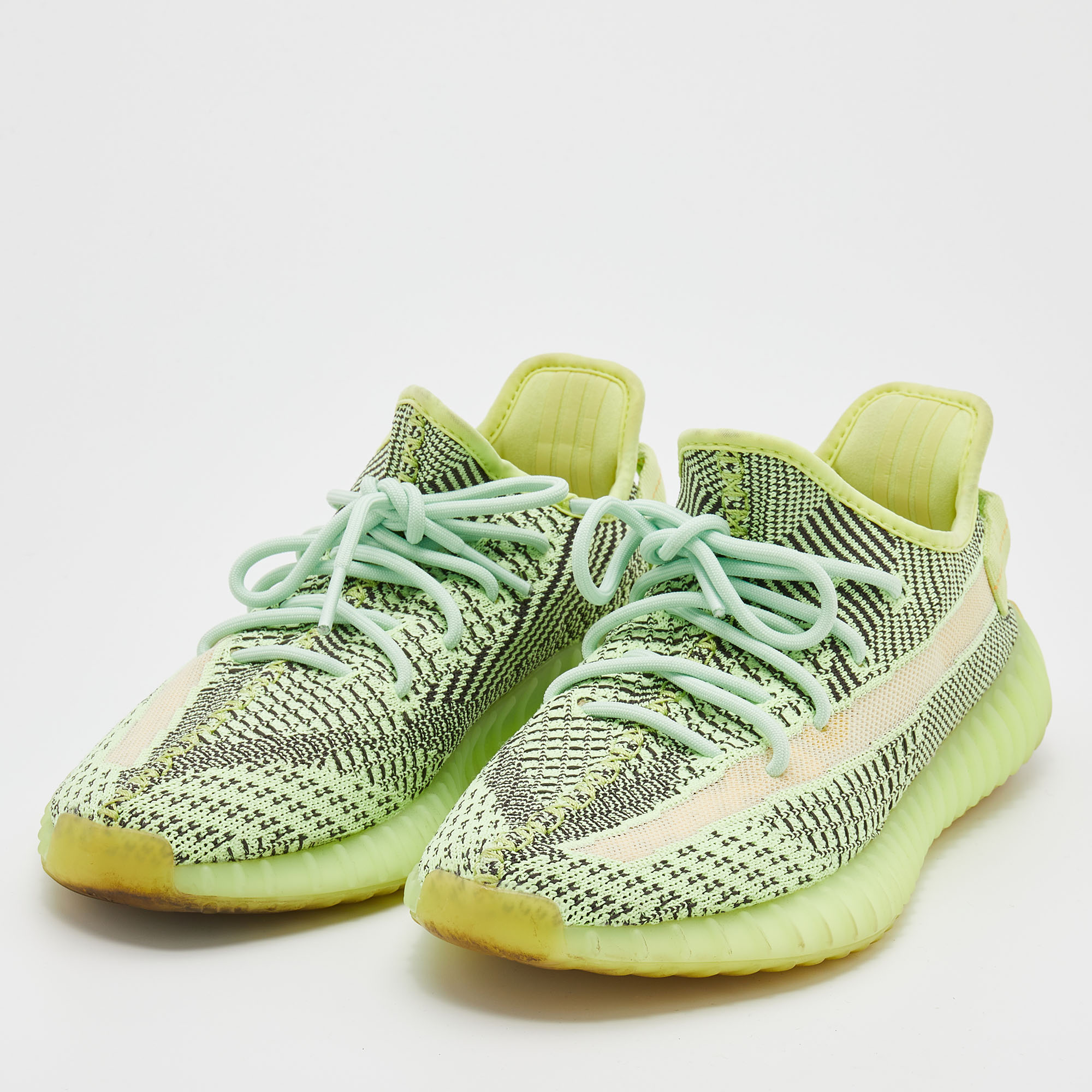 

Yeezy x Adidas Green Knit Fabric Boost 350 V2 Yeezreel Sneakers Size