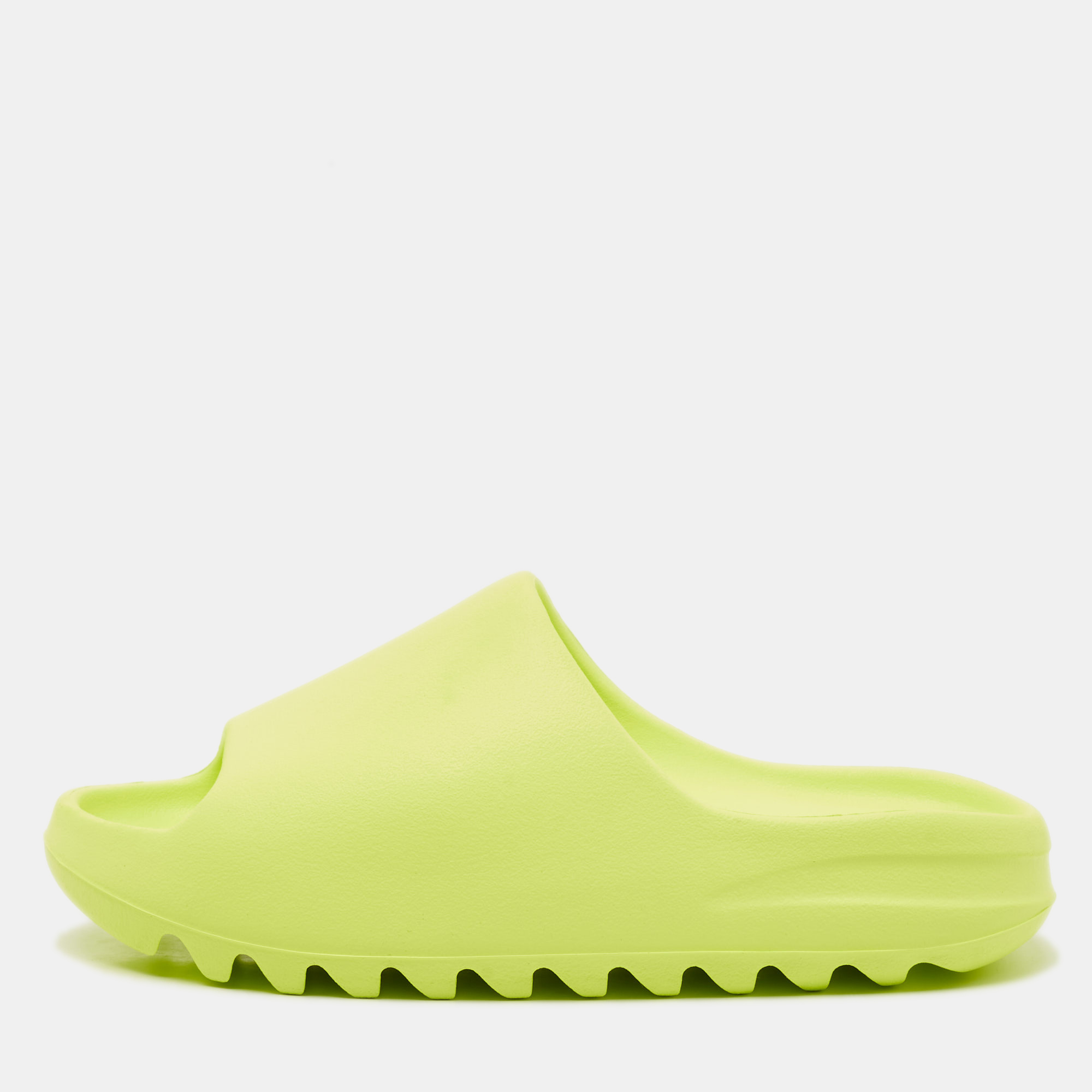 

Yeezy x Adidas Neon Green Rubber Glow Green Slides Size 43