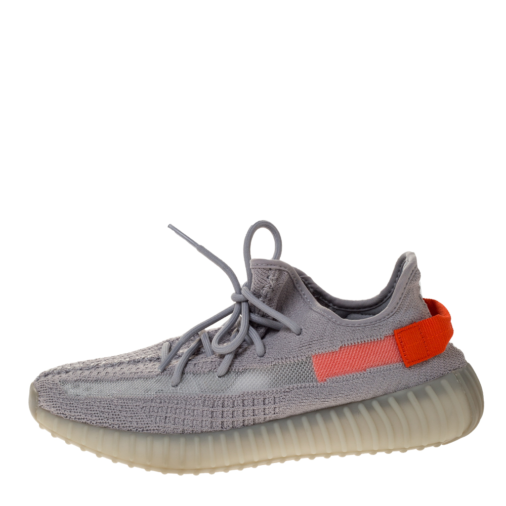 

Yeezy x Adidas Grey Cotton Knit Boost 350 V2 Tail Light Sneakers Size