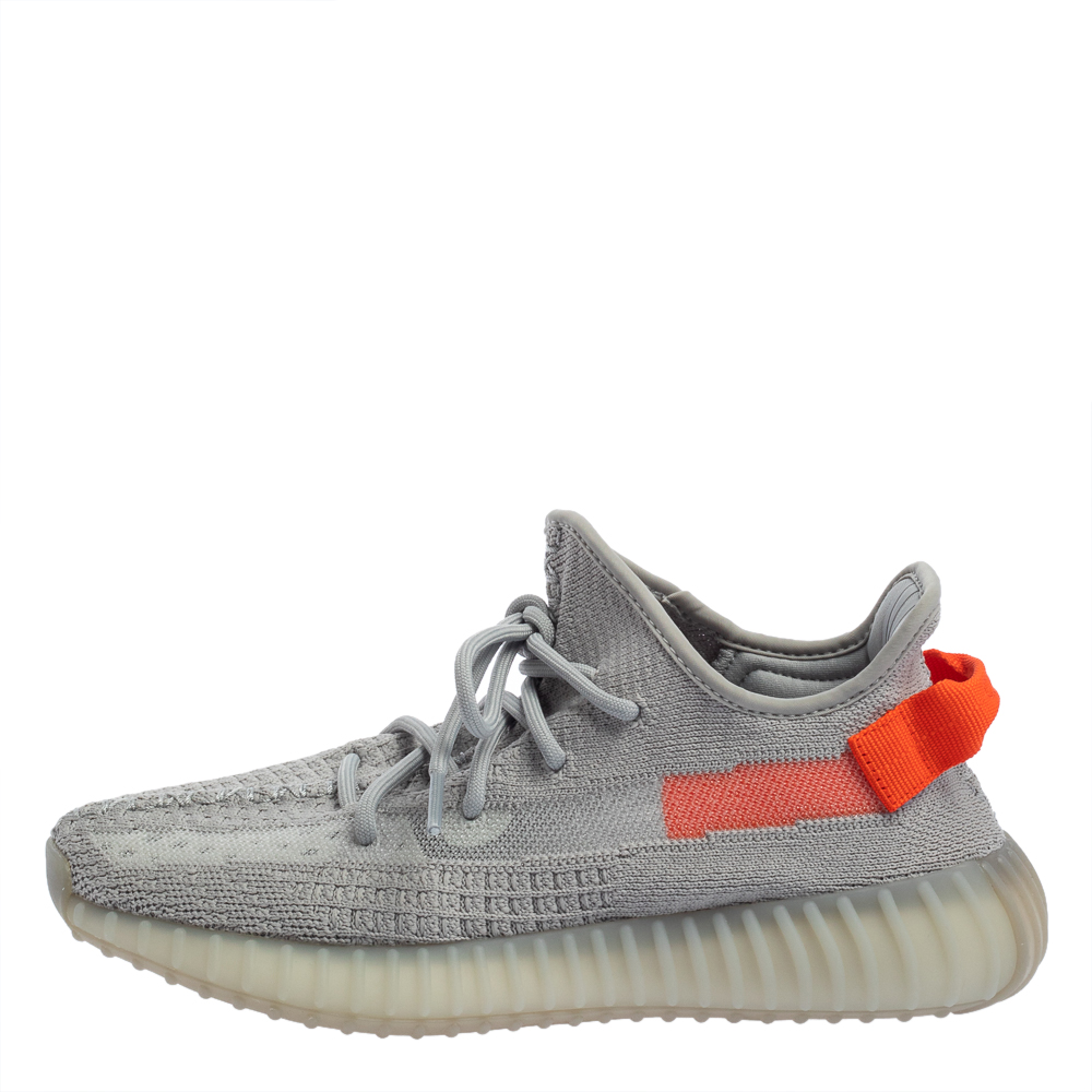 

Yeezy x Adidas Grey Cotton Knit Boost 350 V2 Tail Light Sneakers Size  1/3
