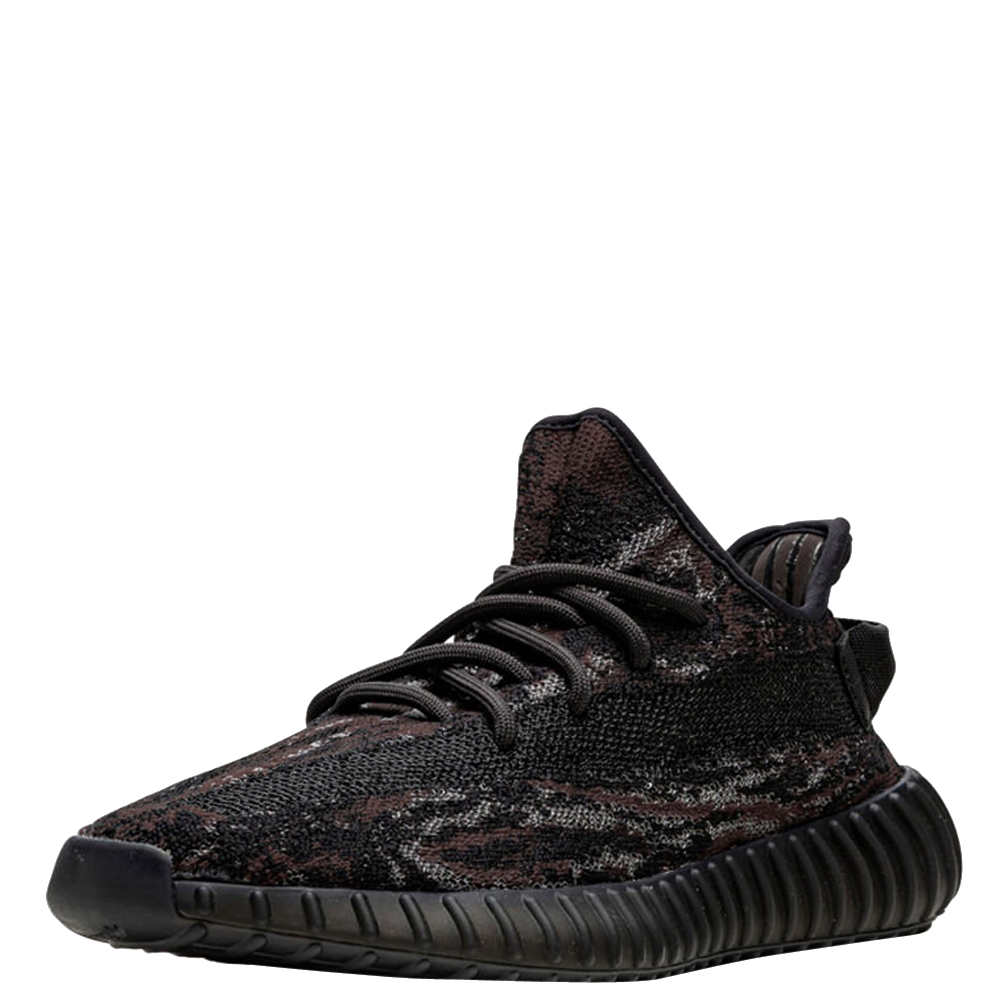 

Yeezy x Adidas Boost 350 V2 MX Rock Sneakers Size US 4 (EU, Black