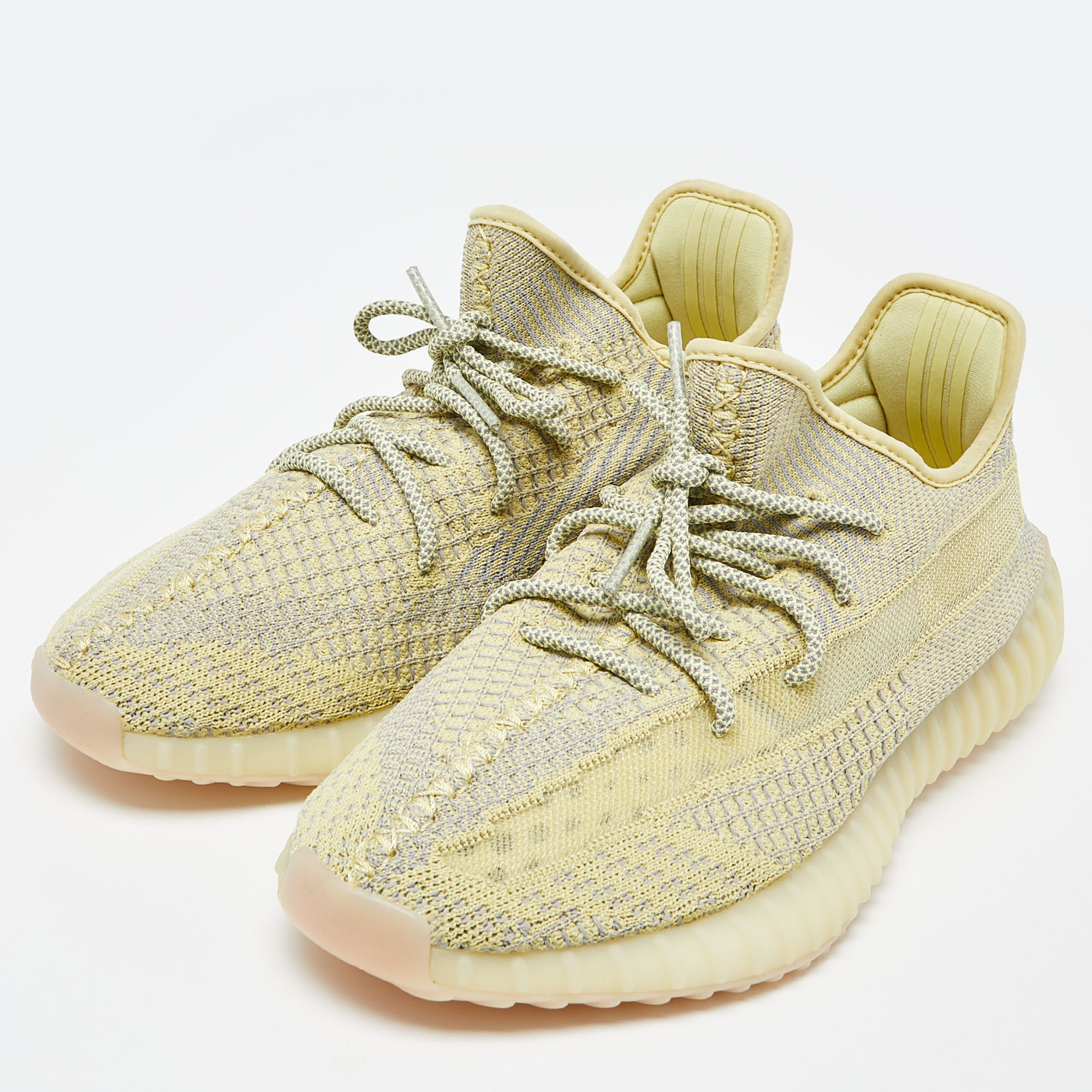 

Yeezy x Adidas Yellow/Grey Knit Fabric Boost 350 V2 Antlia Non-Reflective Sneakers Size  1/3