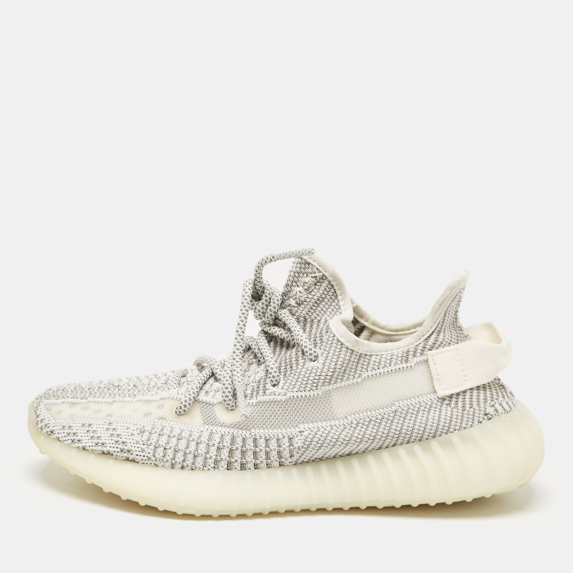 

Yeezy x Adidas White/Grey Knit Fabric Boost 350 V2 Static (Non-Reflective) Sneakers Size 39 1/3