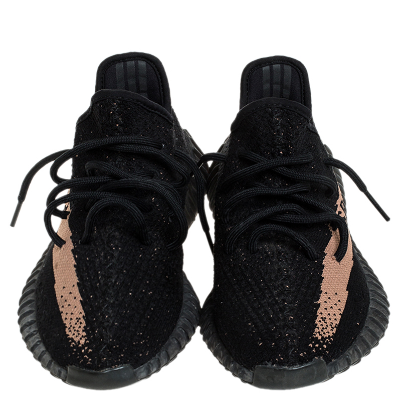 مملوكة مسبقًا Yeezy x Adidas Black Cotton Knit Boost 350 V2 Sneakers Size 38