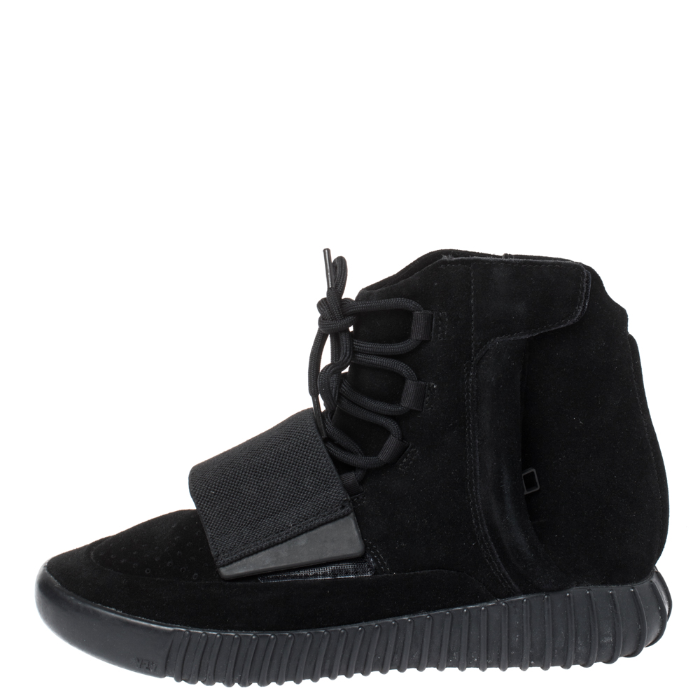 

Yeezy x adidas Boost 750 Triple Black Sneakers Size  2/3
