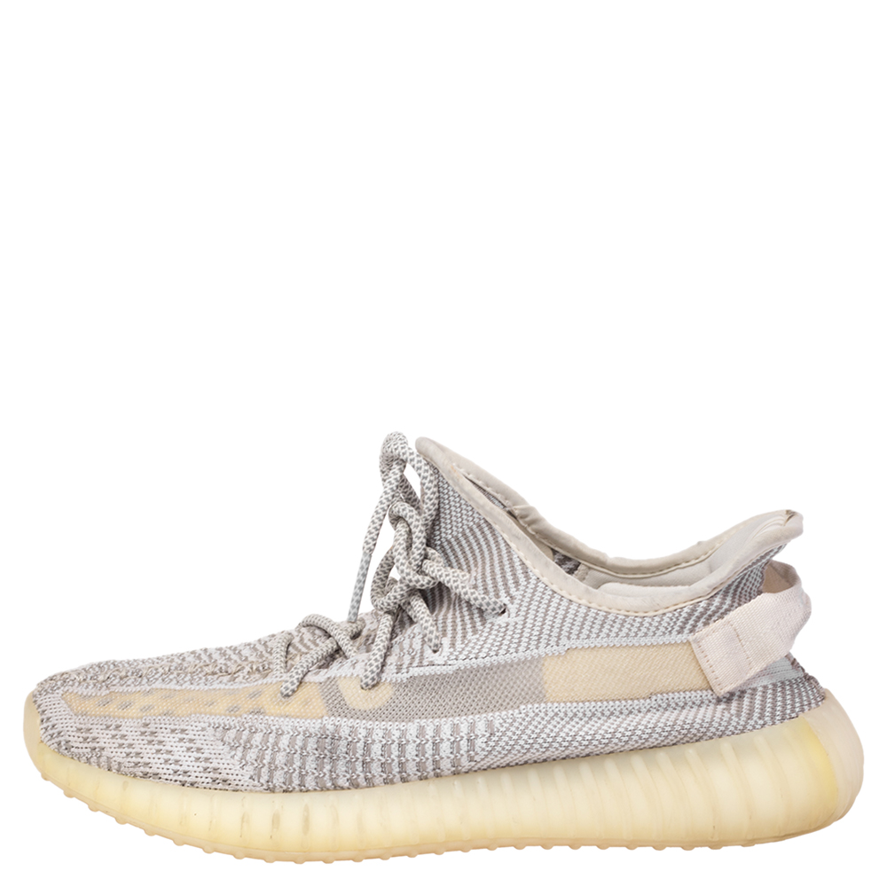 

Yeezy x Adidas White/Grey Knit Fabric Boost 350 V2 Static Non Reflective Sneakers Size