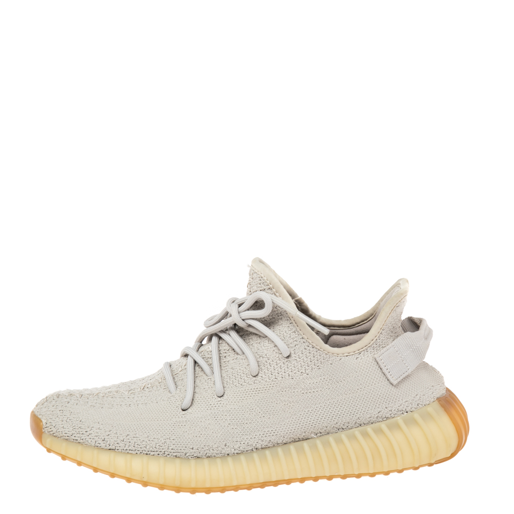 

Yeezy x Adidas Grey Cotton Knit Boost 350 V2 Sneakers Size