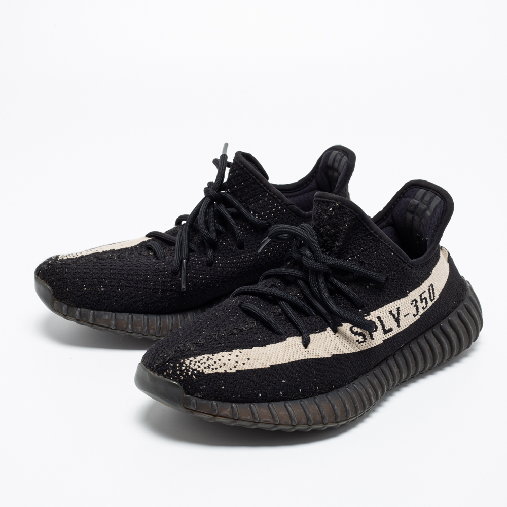 

Yeezy x Adidas Black Knit Fabric Boost 350 V2 Low-Top Sneakers Size 41 1/3