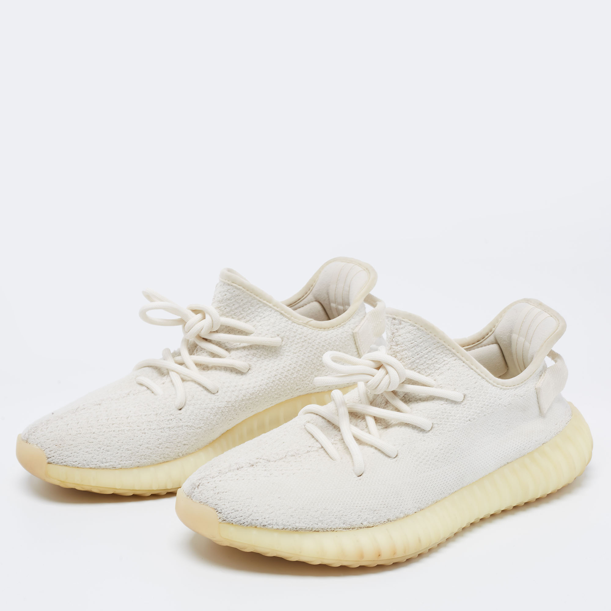 

Yeezy x Adidas White Knit Fabric Boost 350 V2 Cream White/Triple White Low-Top Sneakers Size 42 2/3