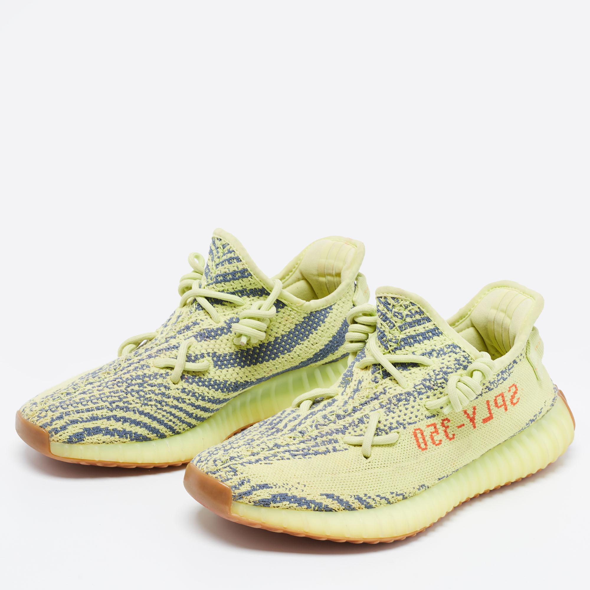 

Yeezy x Adidas Green Knit Fabric Boost 350 V2 Sneakers Size 41 1/3, Grey